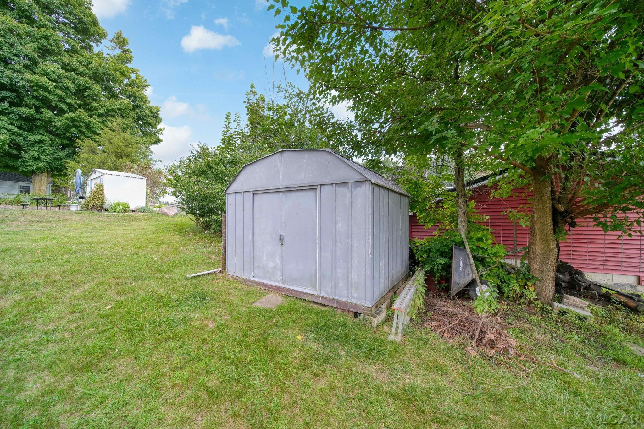 5879 Tower Avenue, Manitou Beach, MI 49253 — Photo 37