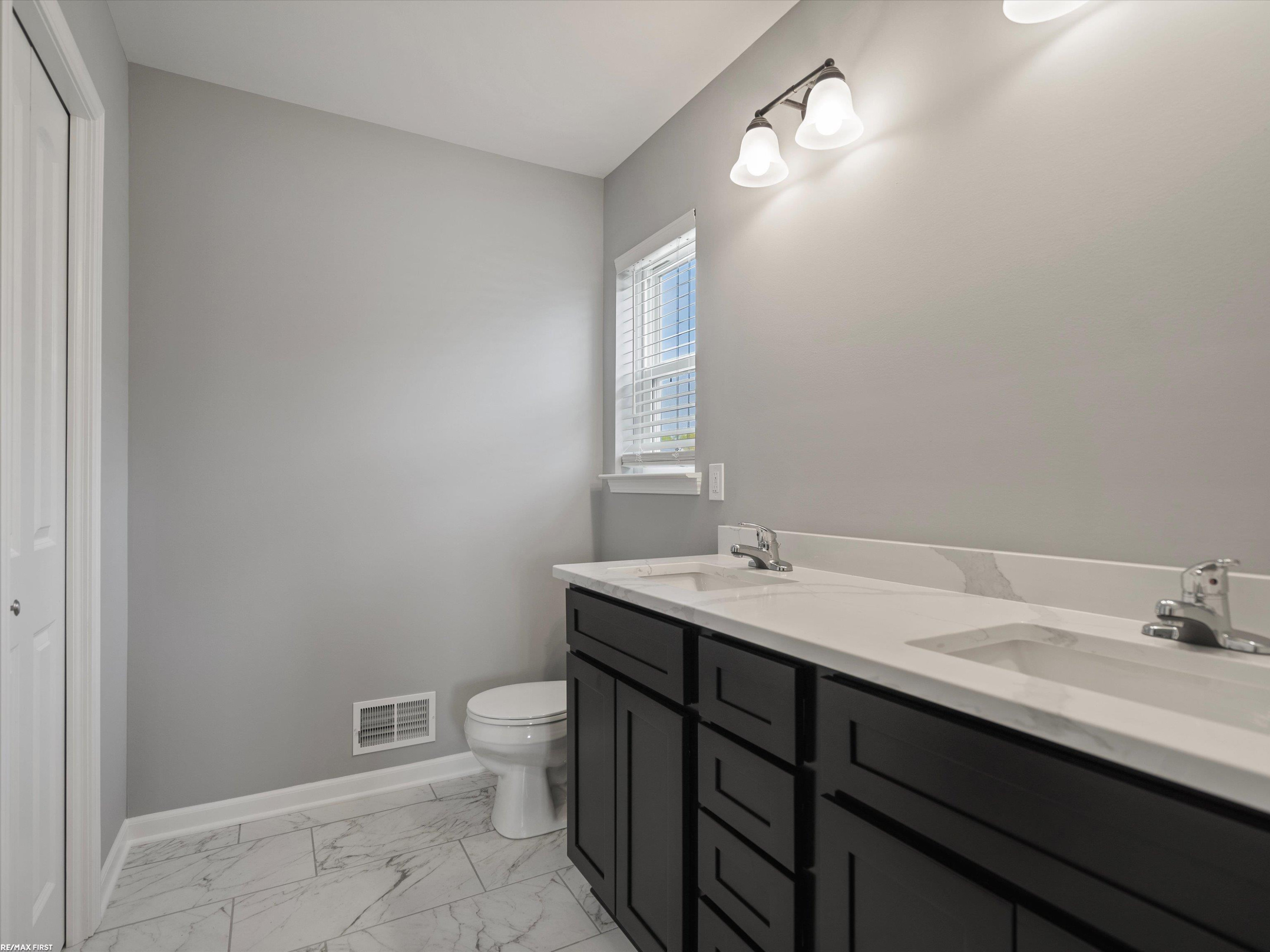 70562 Sunny Brook Lane, 16, Richmond, MI 48062 — Photo 5