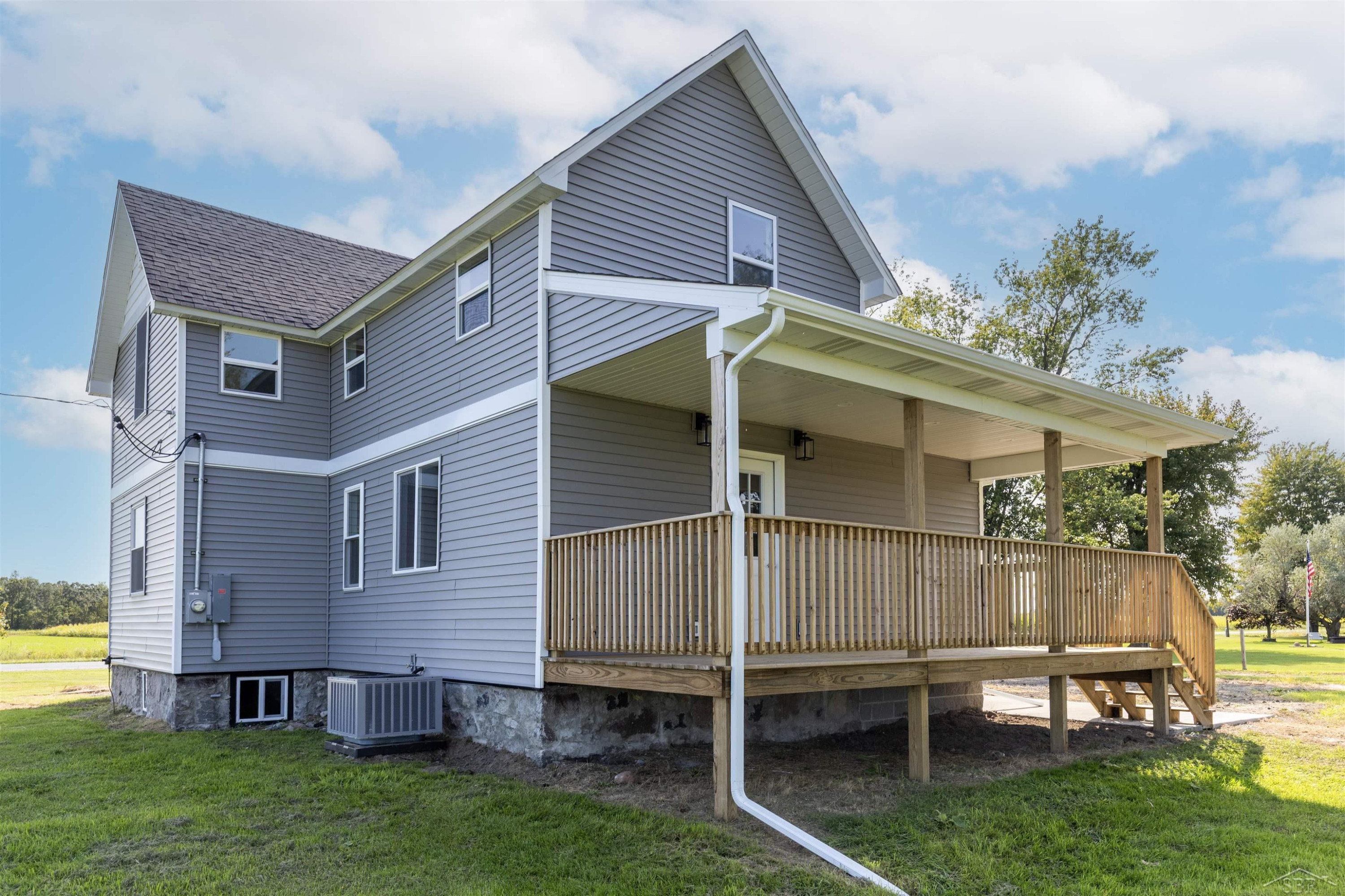18200 Frost Road, Hemlock, MI 48626 — Photo 3