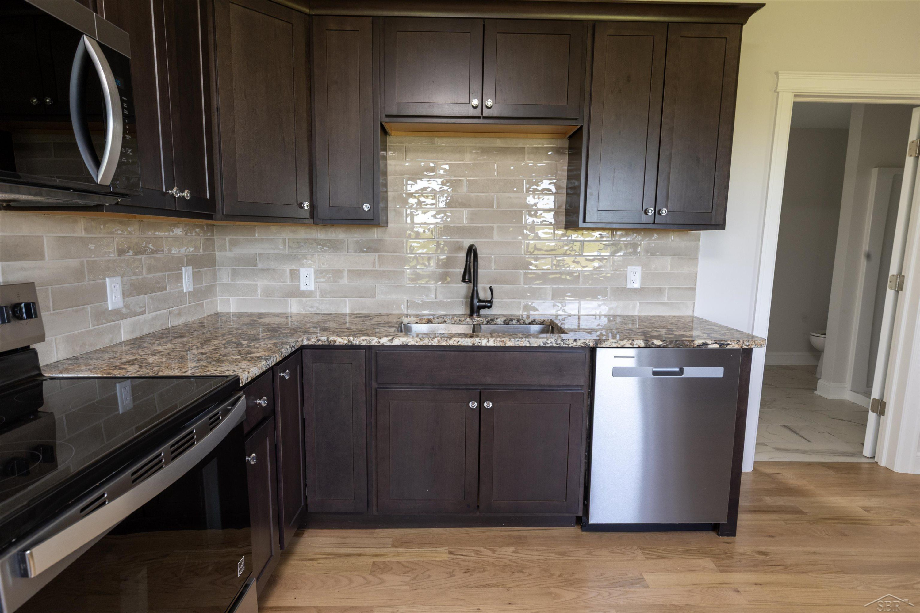 18200 Frost Road, Hemlock, MI 48626 — Photo 14