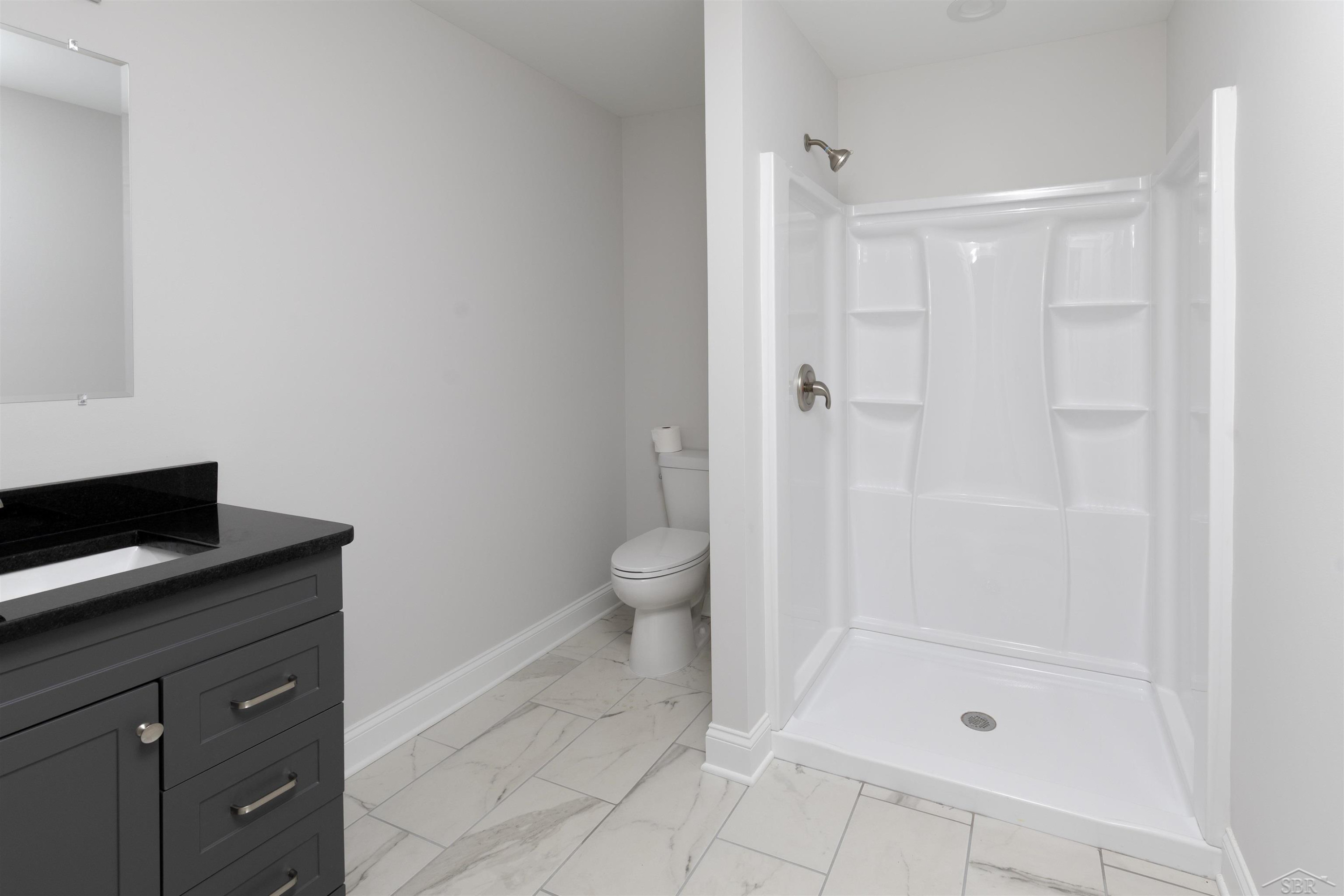 18200 Frost Road, Hemlock, MI 48626 — Photo 16