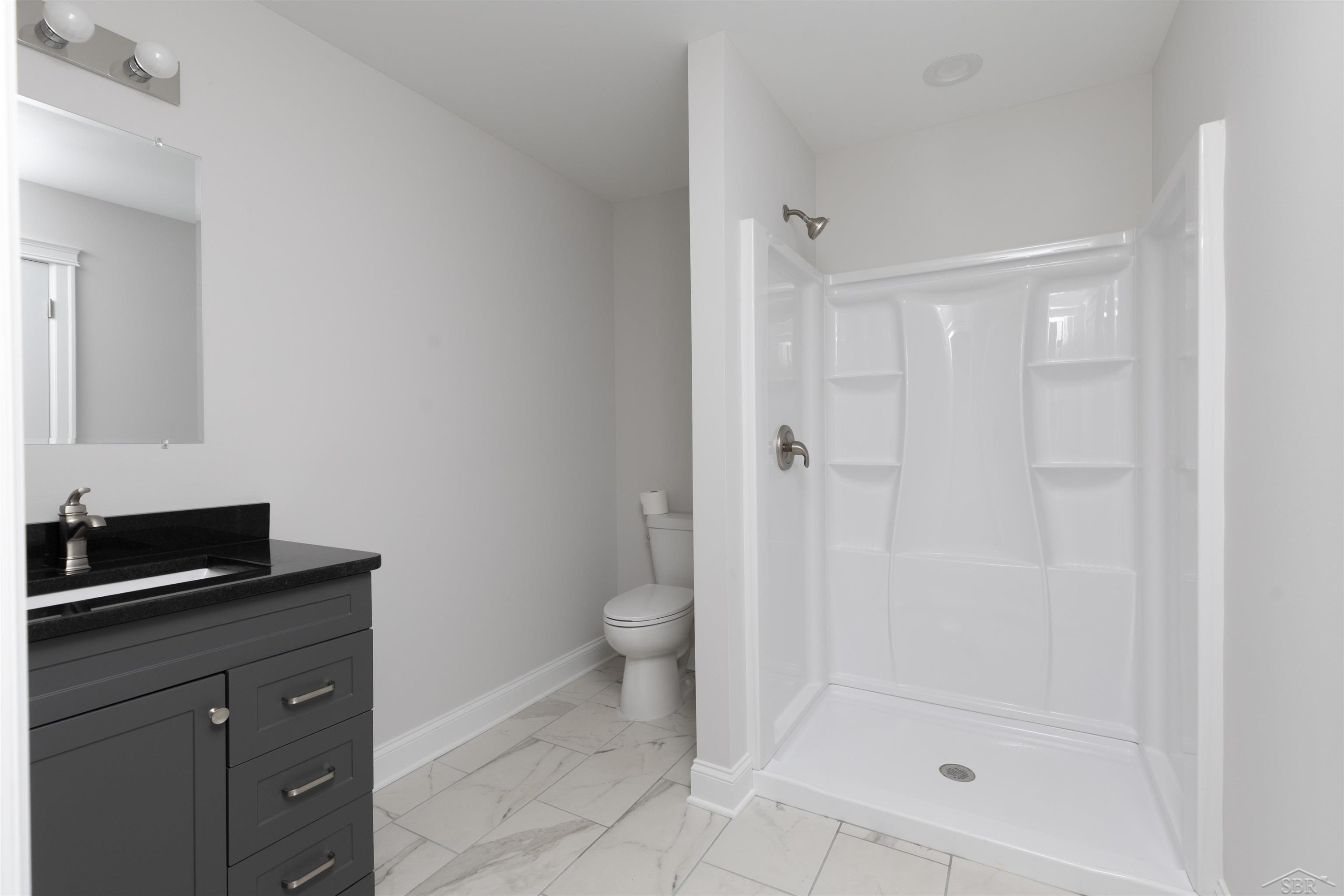 18200 Frost Road, Hemlock, MI 48626 — Photo 17
