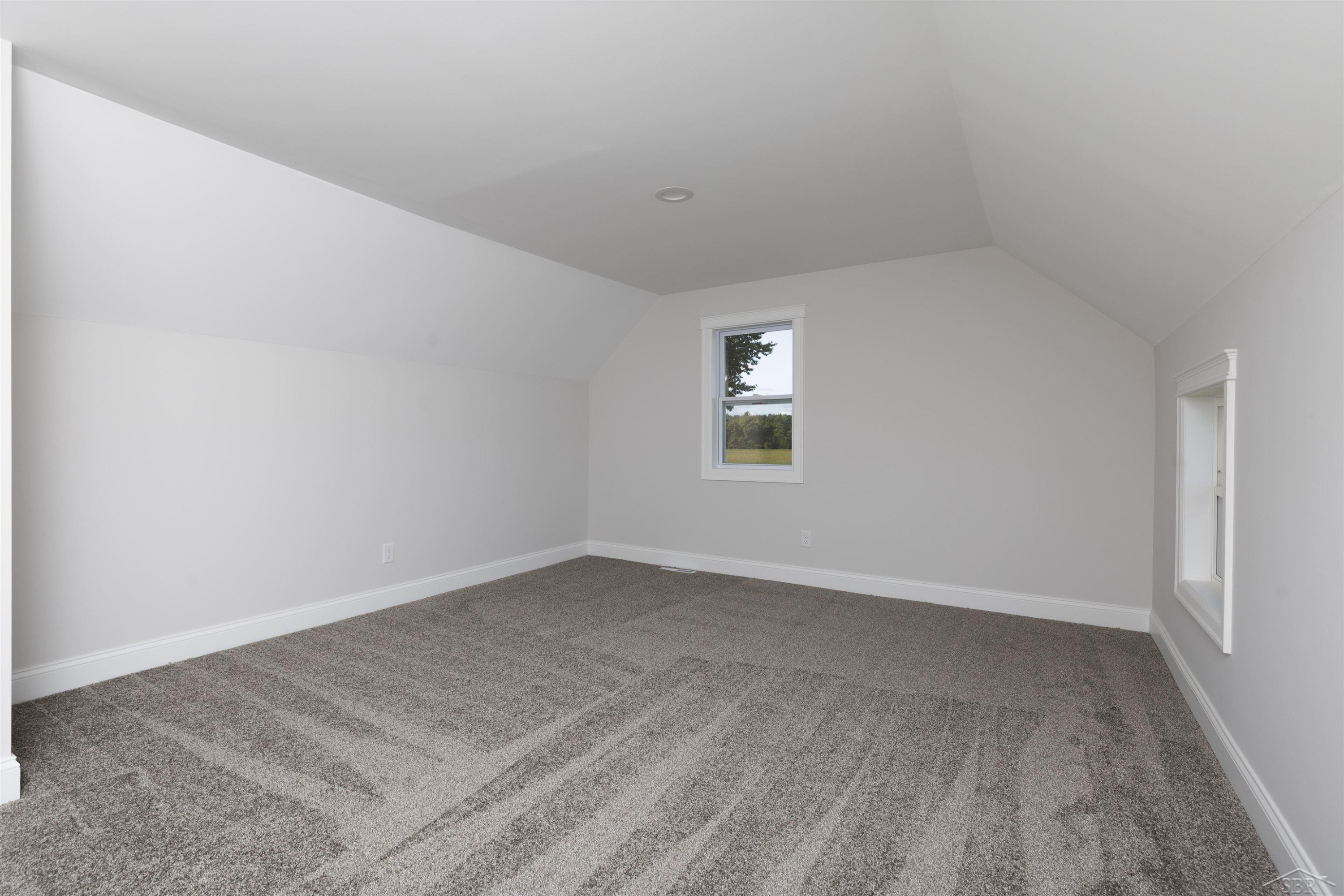 18200 Frost Road, Hemlock, MI 48626 — Photo 21