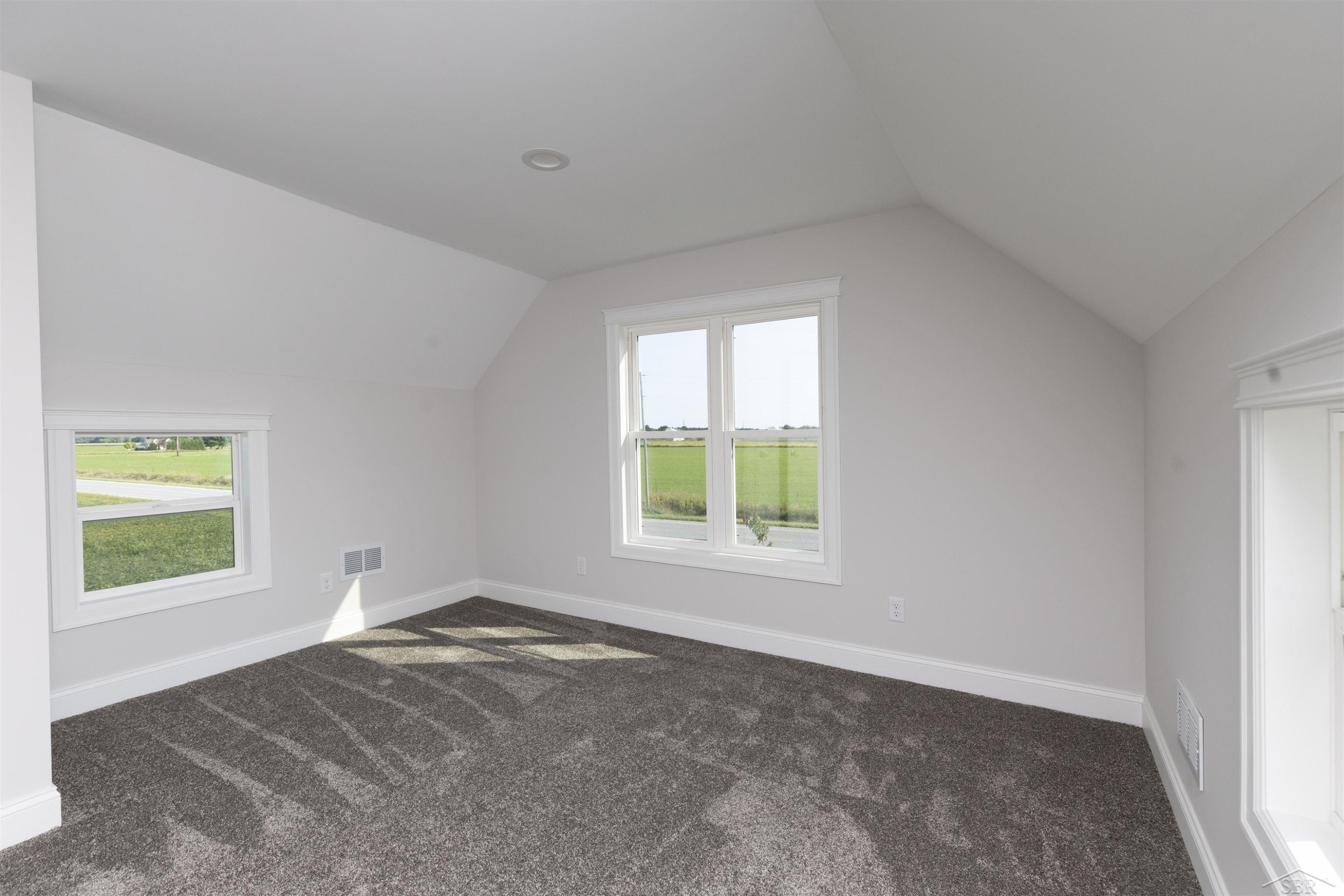 18200 Frost Road, Hemlock, MI 48626 — Photo 23