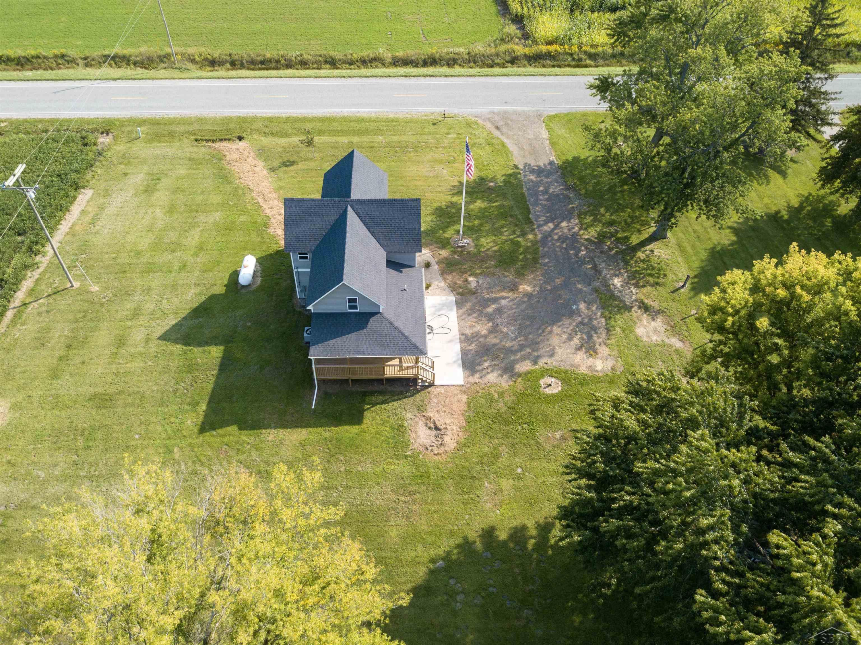 18200 Frost Road, Hemlock, MI 48626 — Photo 34