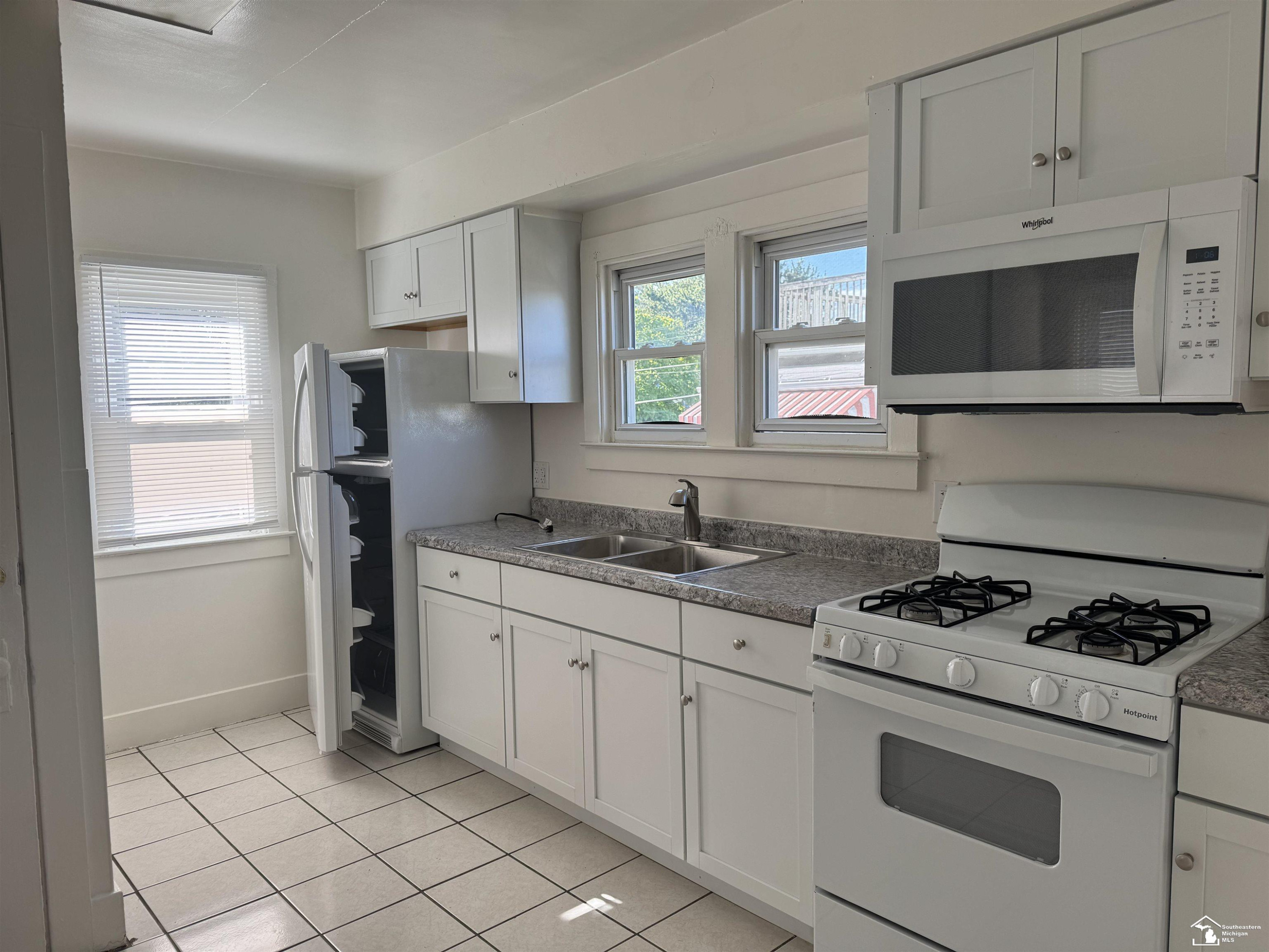 815 Union Street, Monroe, MI 48161 — Photo 5