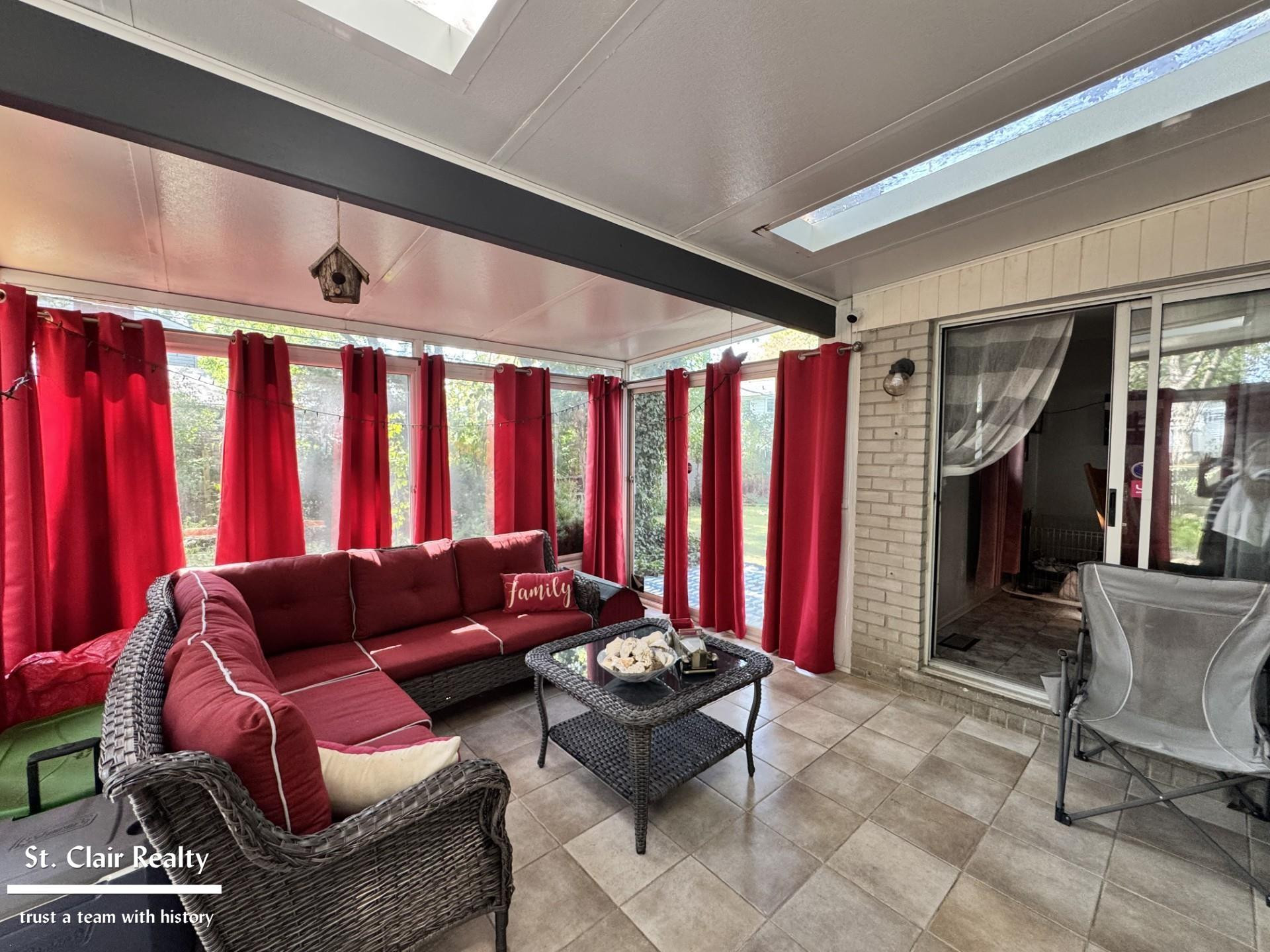 18538 Dogwood Lane, Fraser, MI 48026 — Photo 11
