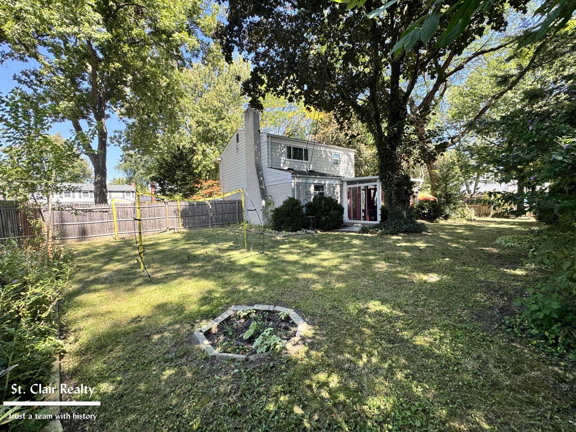 18538 Dogwood Lane, Fraser, MI 48026 — Photo 23