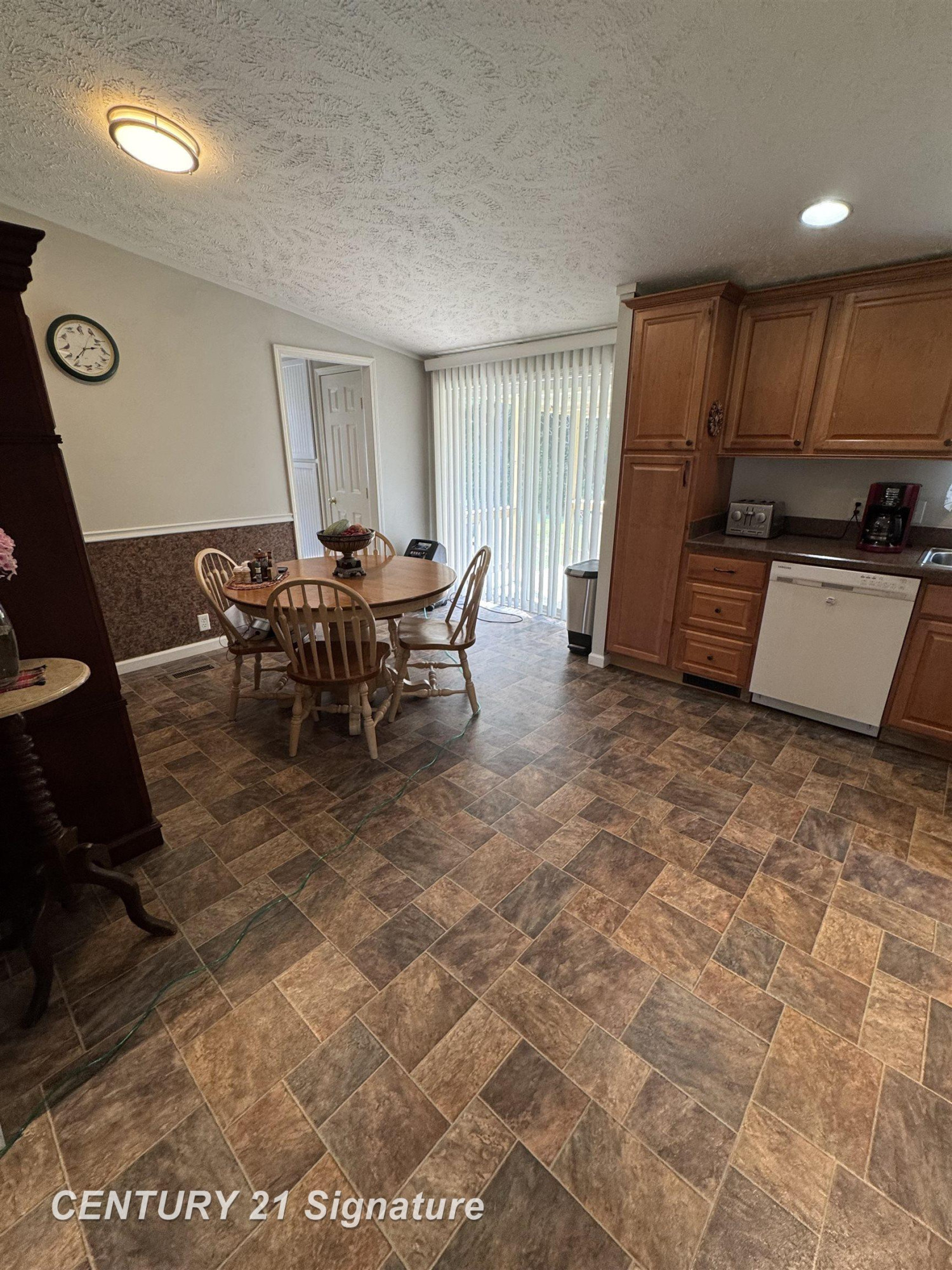 5477 S Townline Road, Sterling, MI 48659 — Photo 23