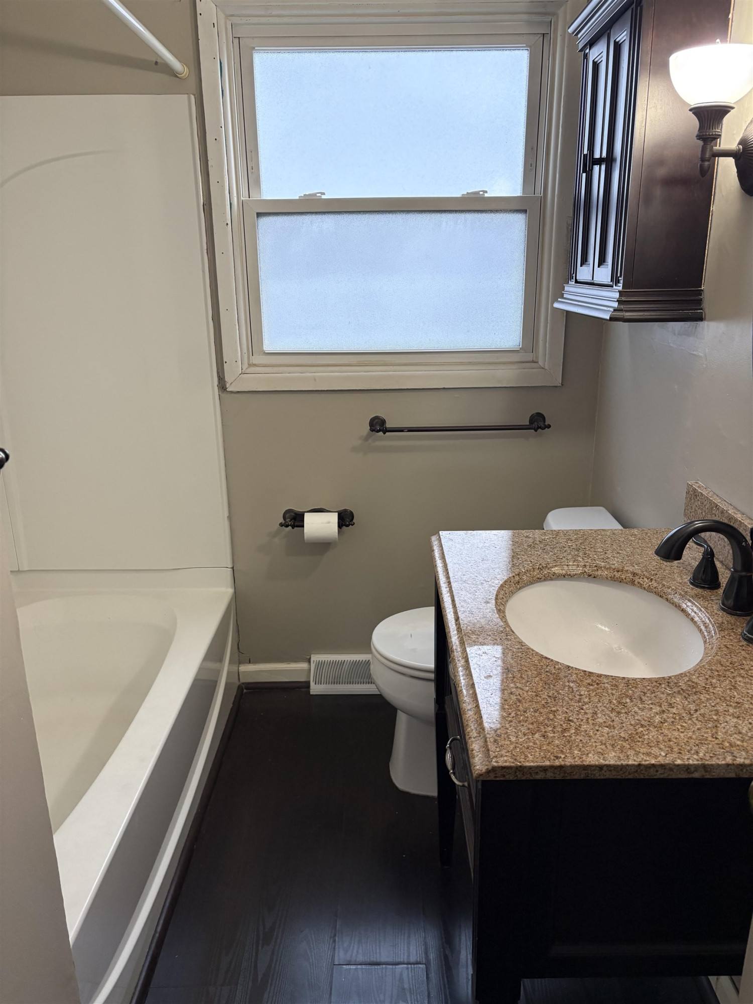 586 Lexington Avenue, East Lansing, MI 48823 — Photo 9