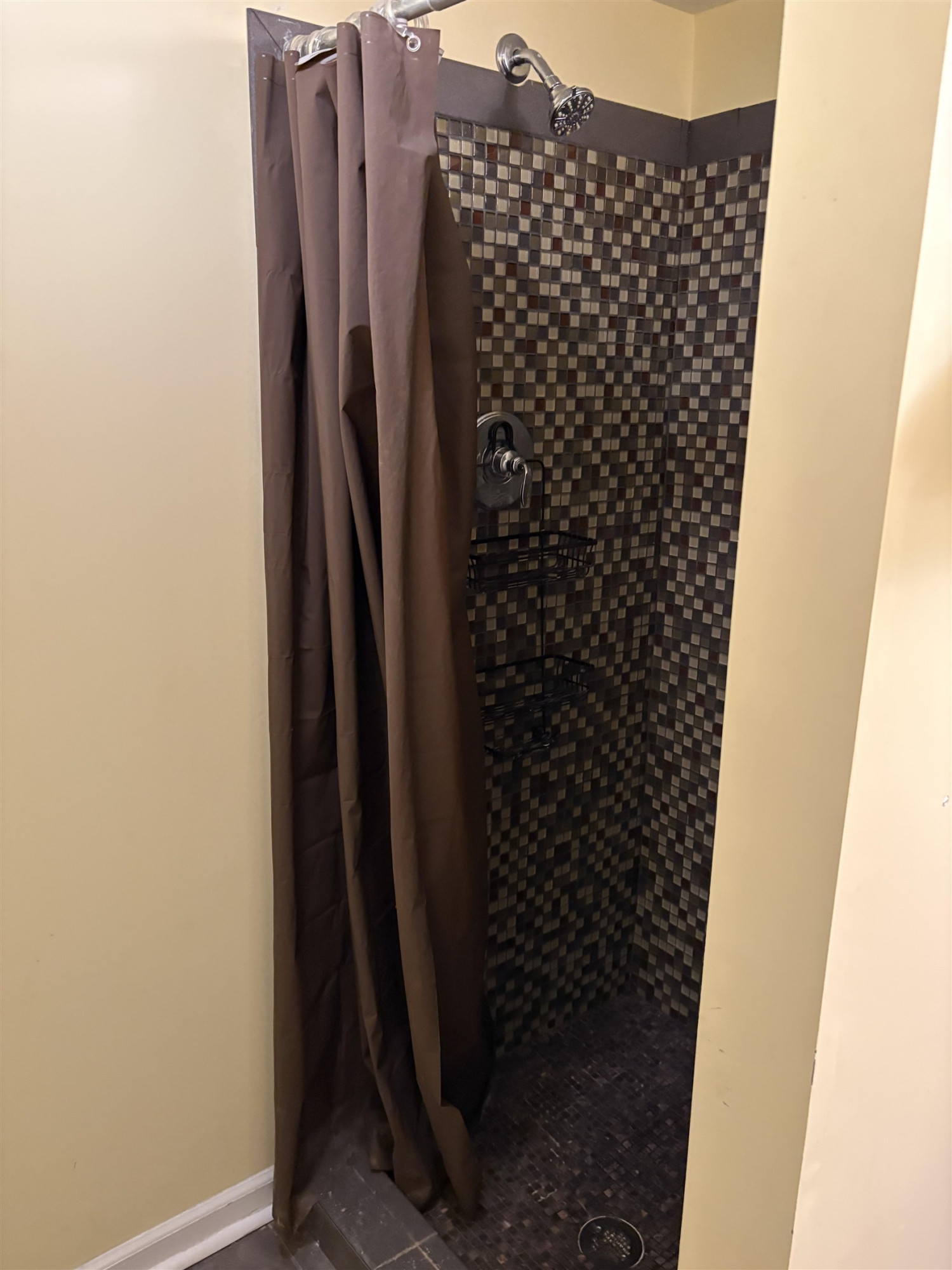 586 Lexington Avenue, East Lansing, MI 48823 — Photo 18