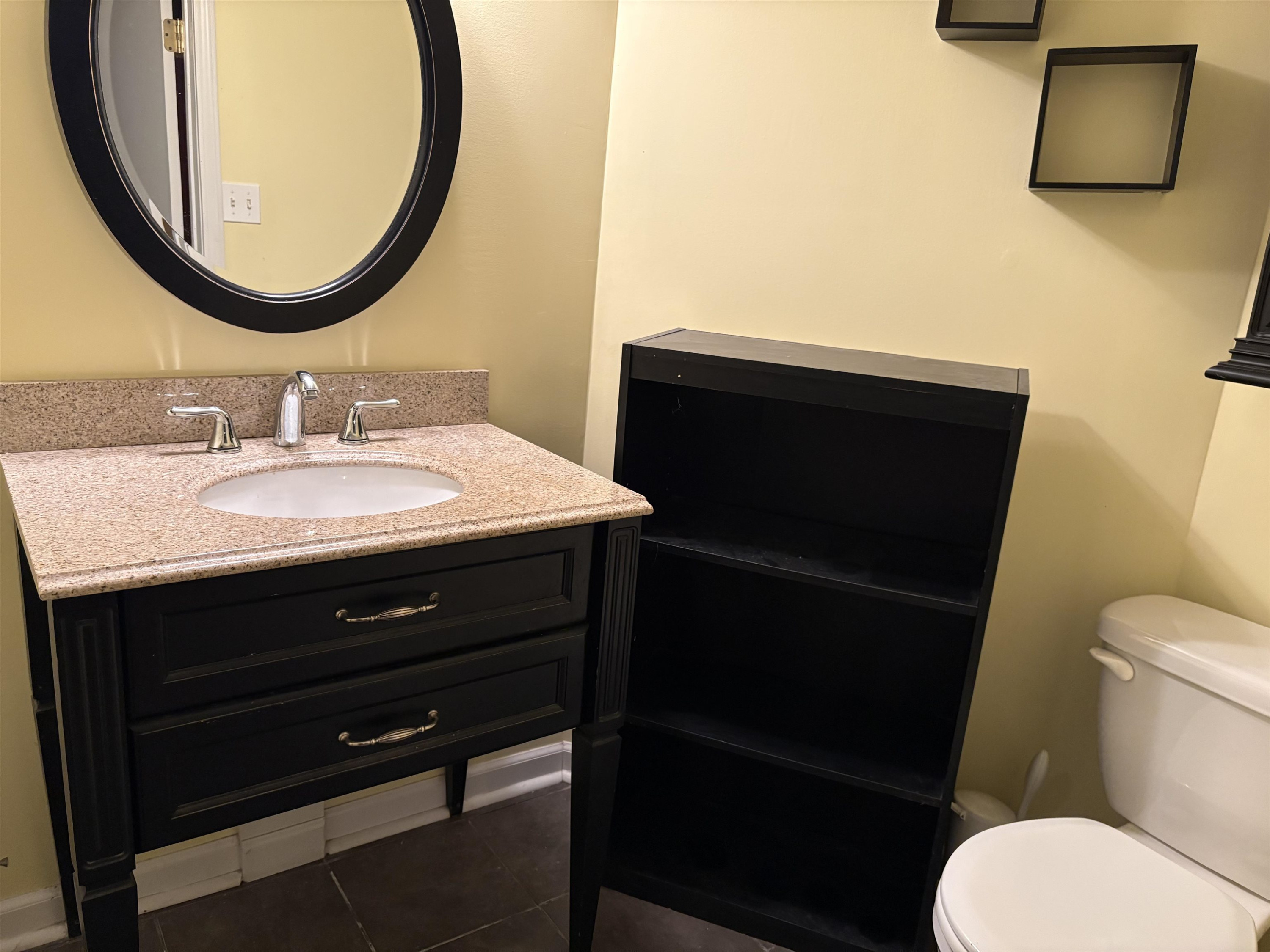 586 Lexington Avenue, East Lansing, MI 48823 — Photo 19