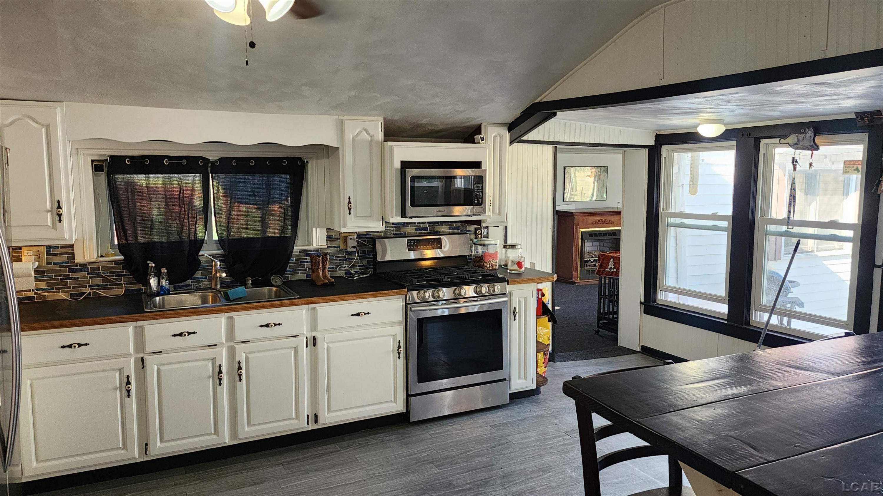 6971 Riga Highway, Blissfield, MI 49228 — Photo 8