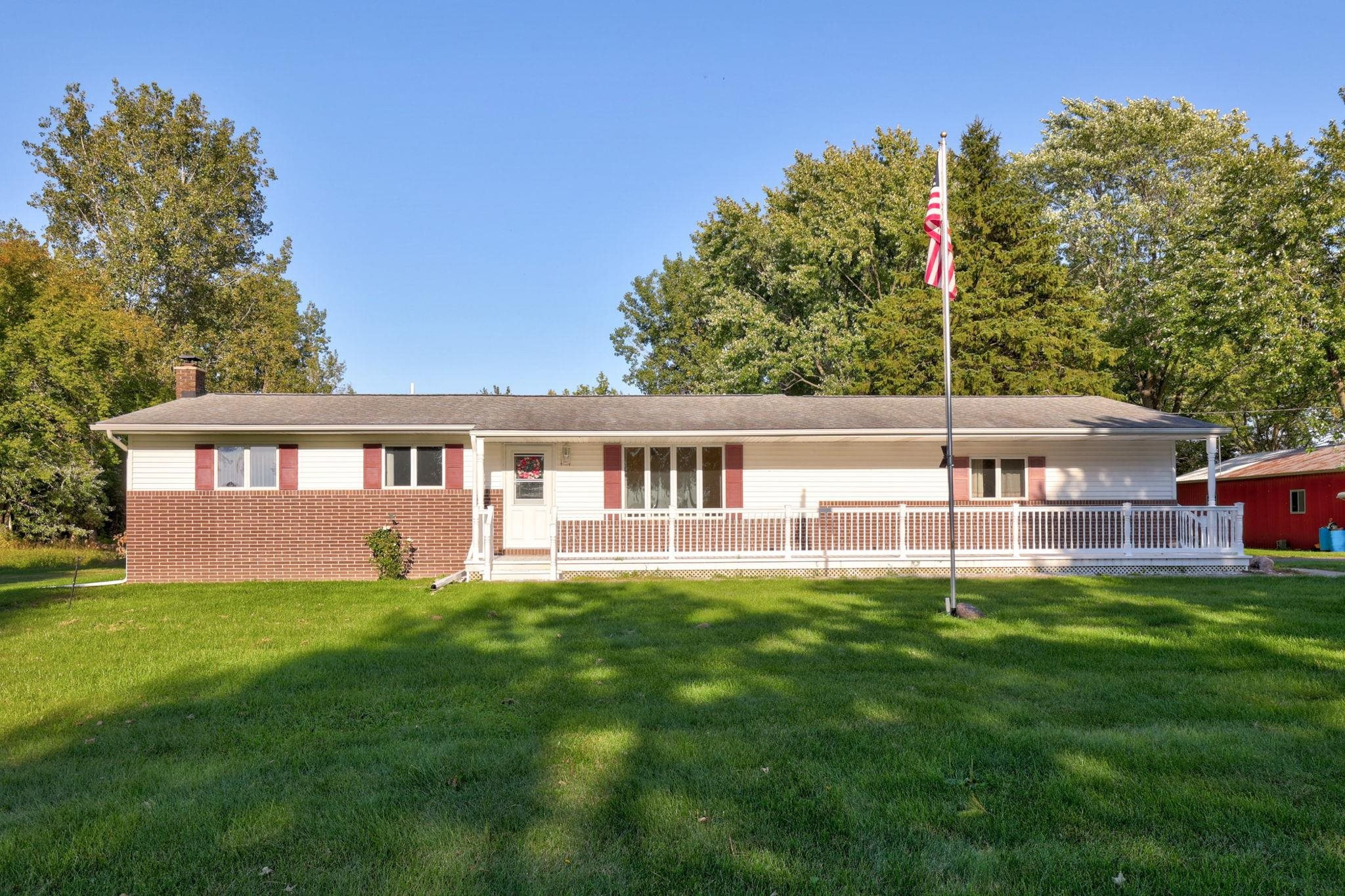 9941 Bender Road, Frankenmuth, MI 48734 — Photo 4