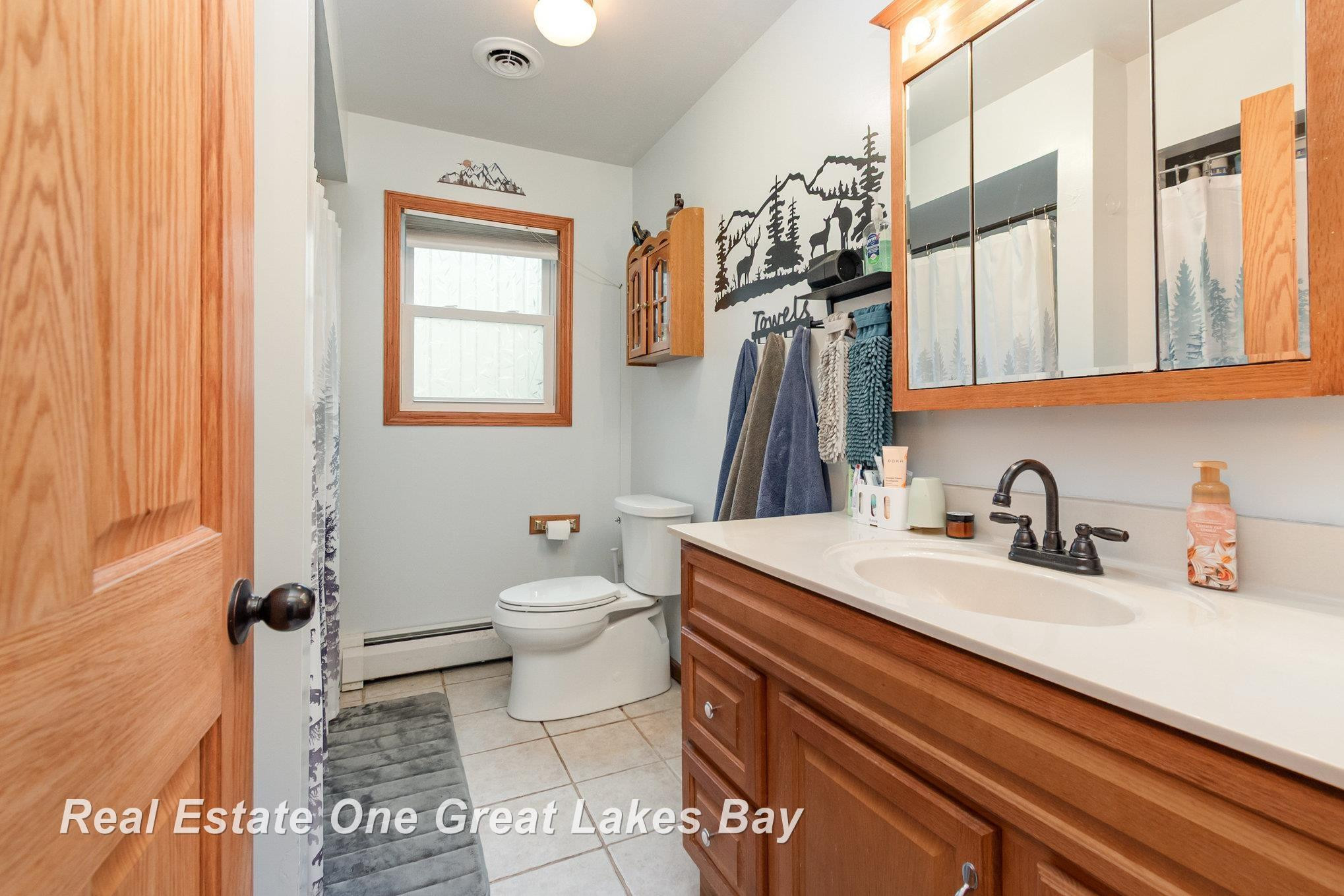 424 Lakewood Drive, East Tawas, MI 48730 — Photo 12