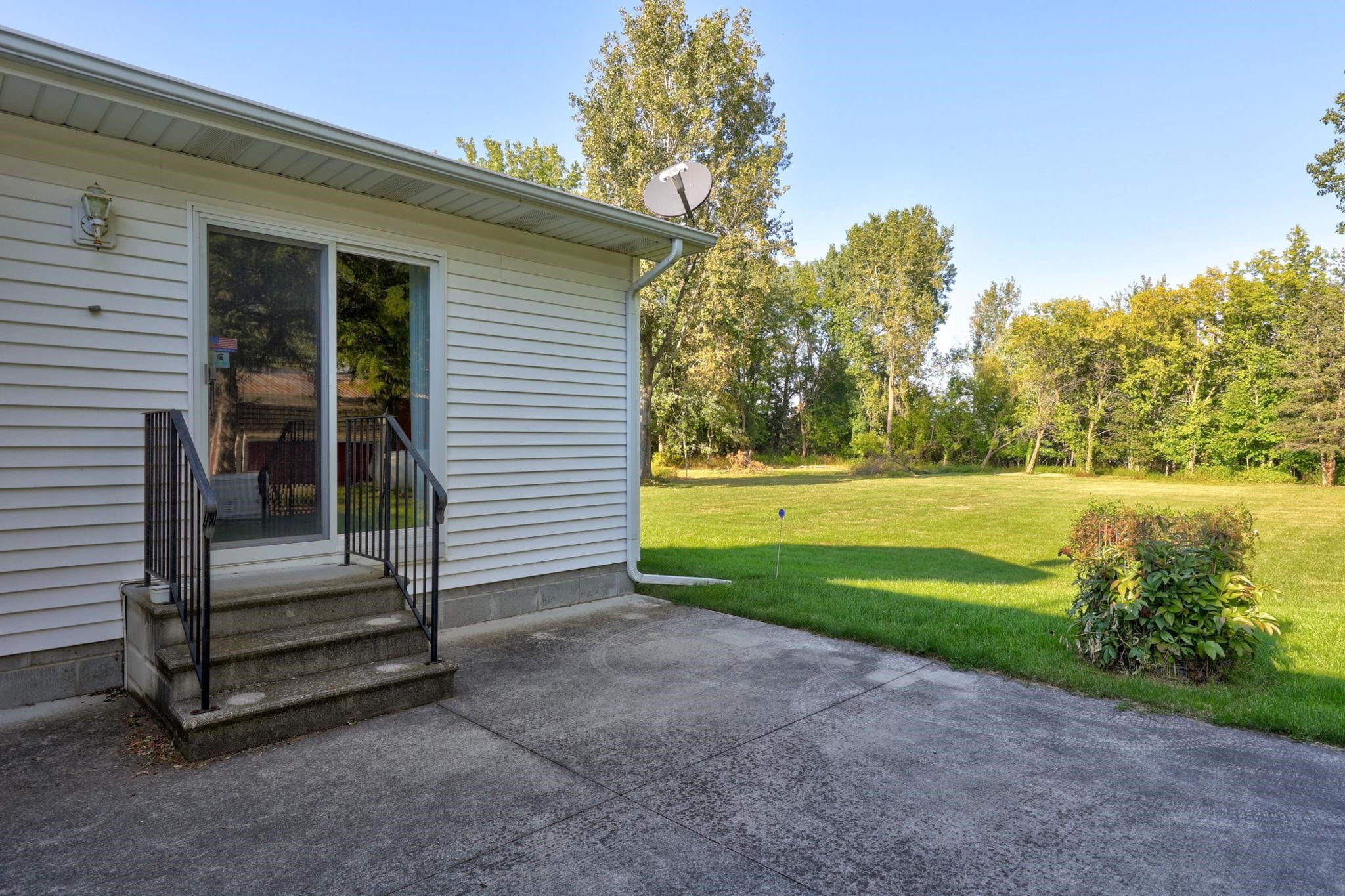 9941 Bender Road, Frankenmuth, MI 48734 — Photo 39
