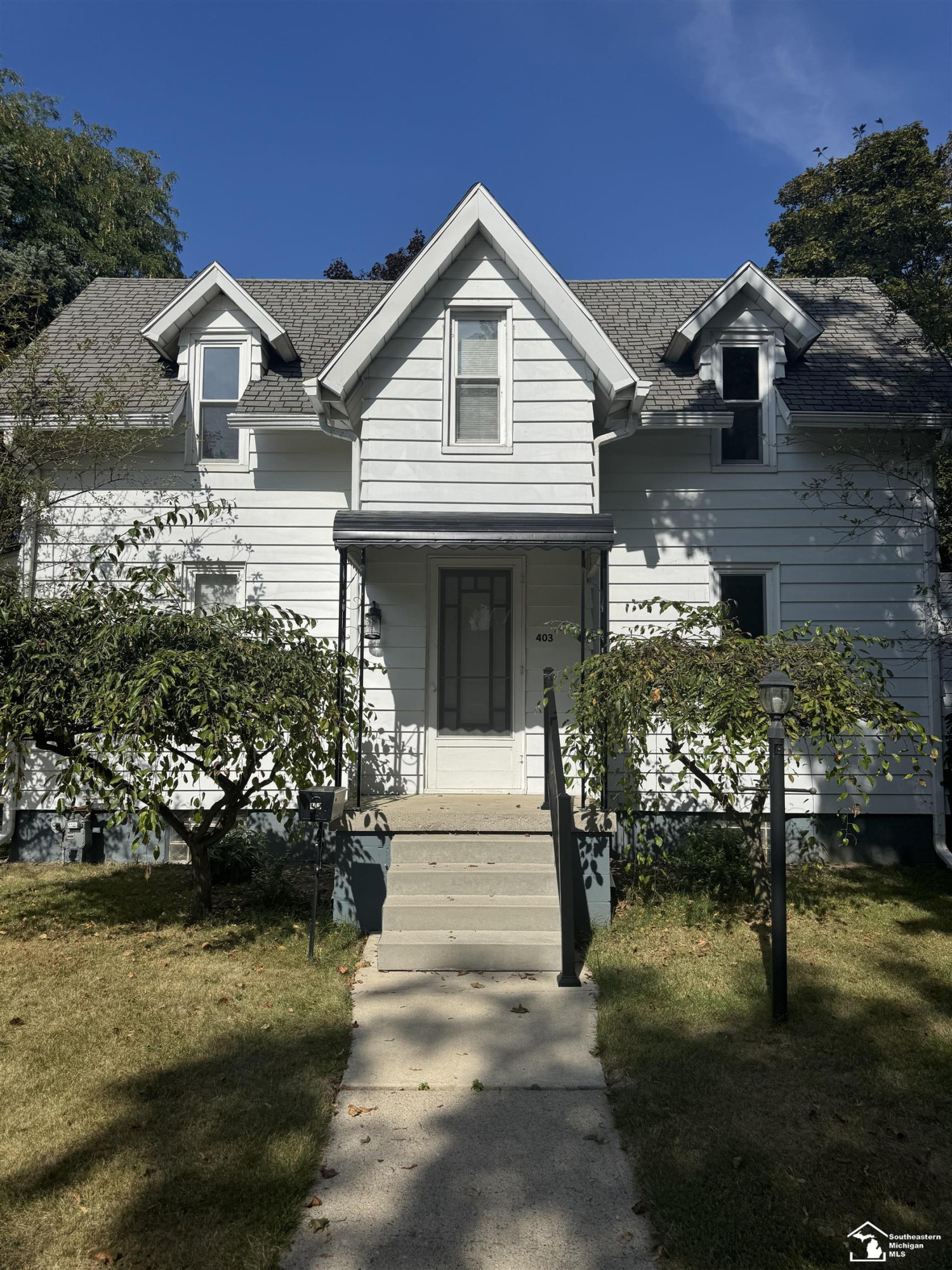 403 E 2nd Street, Monroe, MI 48161 — Photo 2
