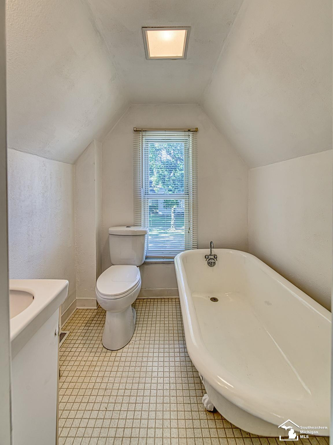 403 E 2nd Street, Monroe, MI 48161 — Photo 26