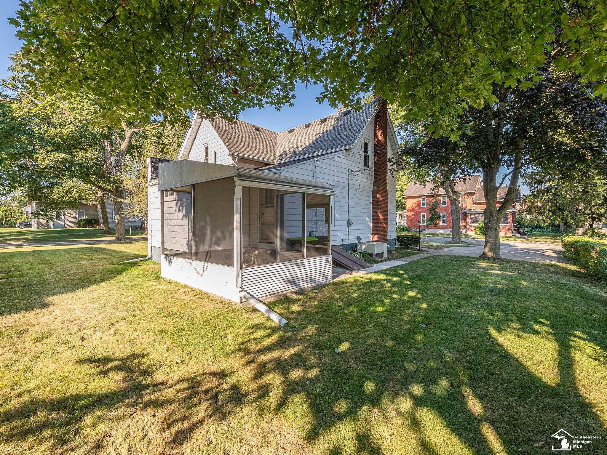 403 E 2nd Street, Monroe, MI 48161 — Photo 32