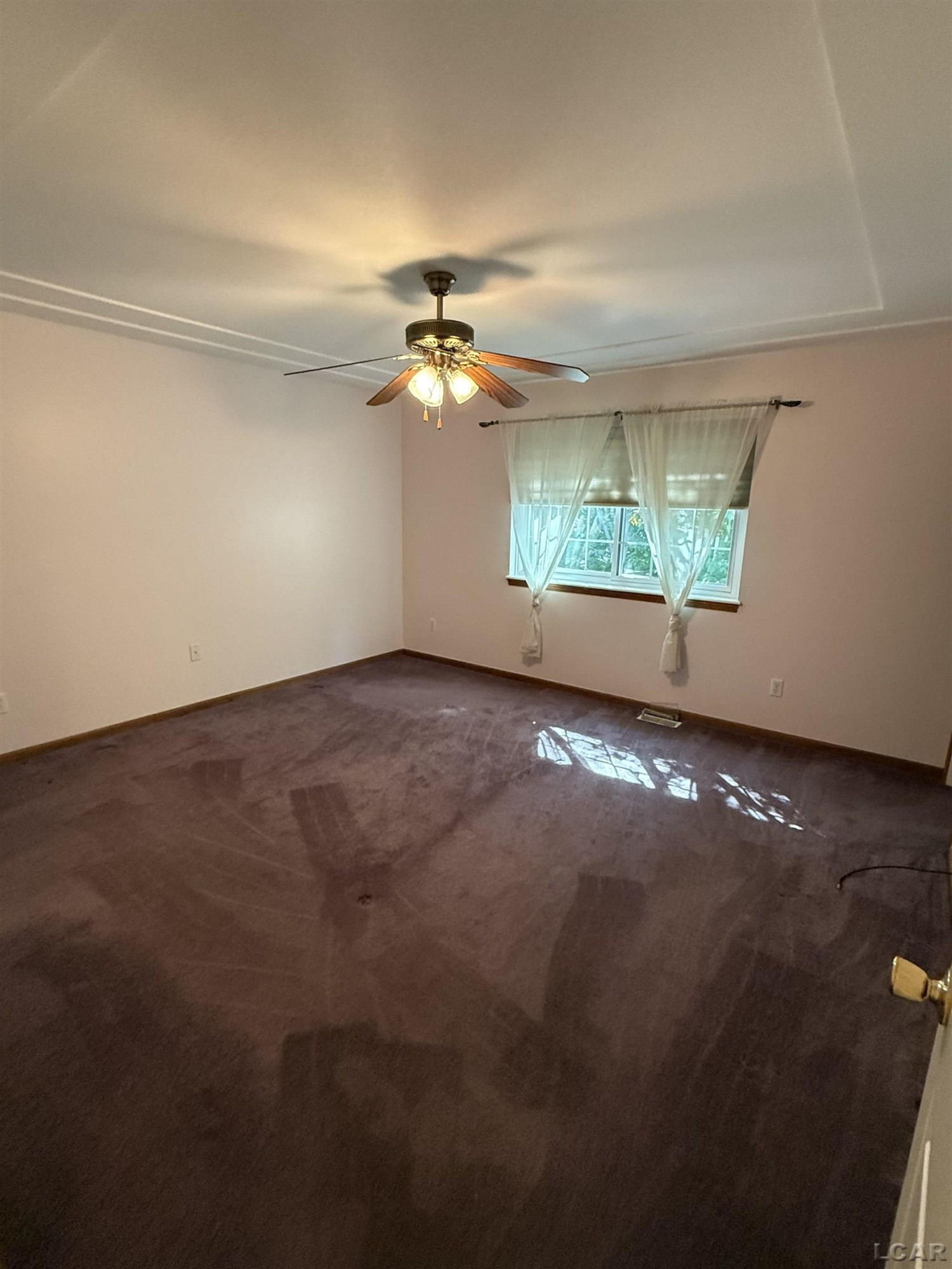 802 Lakewood Drive, Adrian, MI 49221 — Photo 8