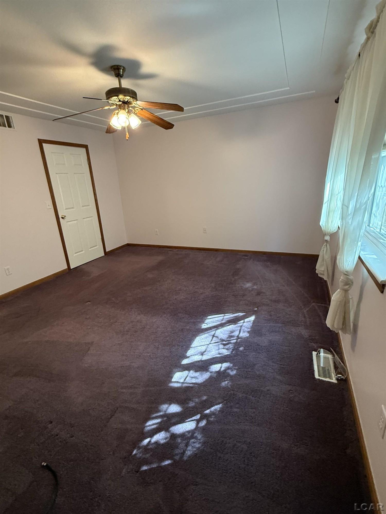 802 Lakewood Drive, Adrian, MI 49221 — Photo 9