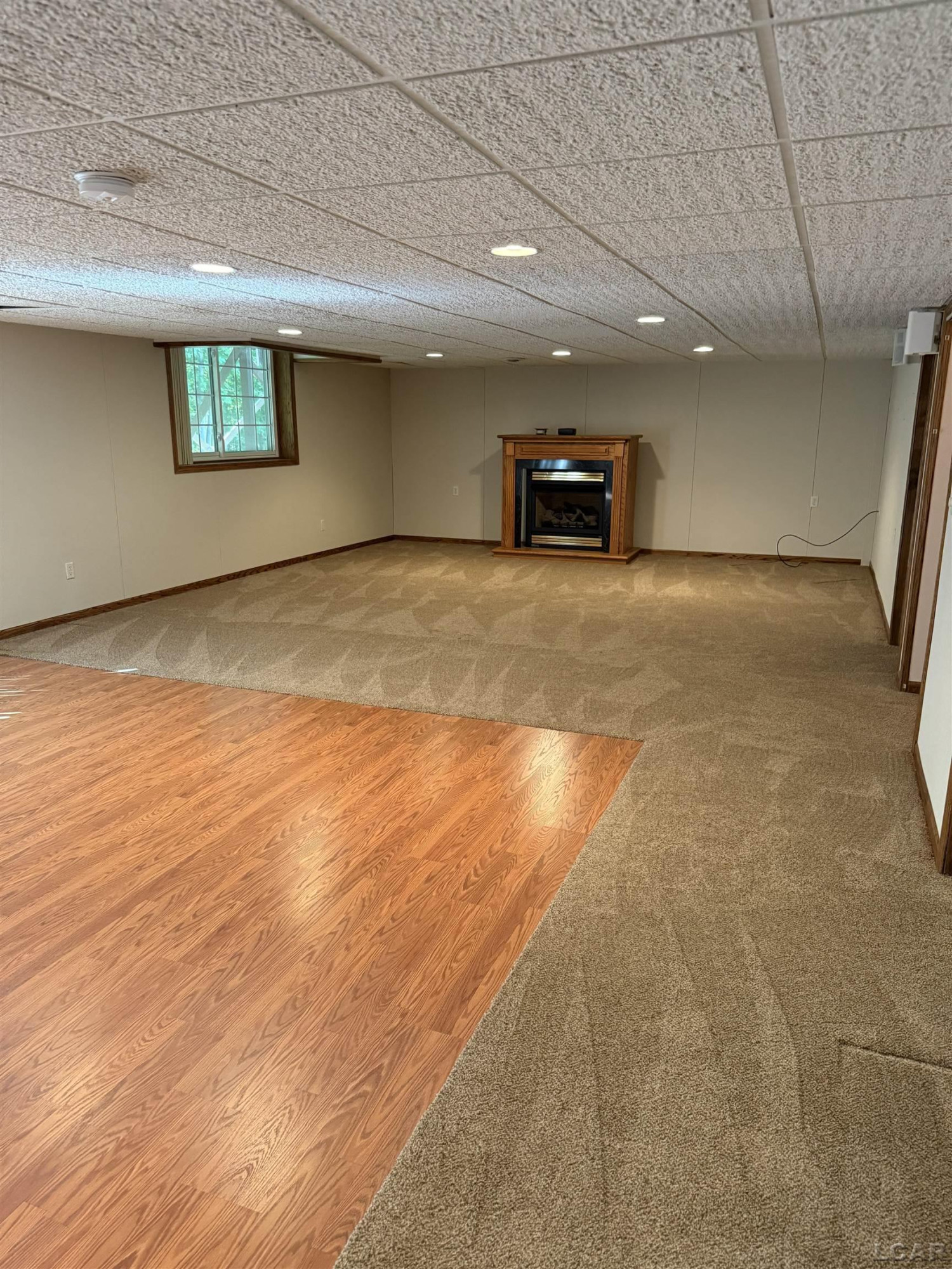 802 Lakewood Drive, Adrian, MI 49221 — Photo 15