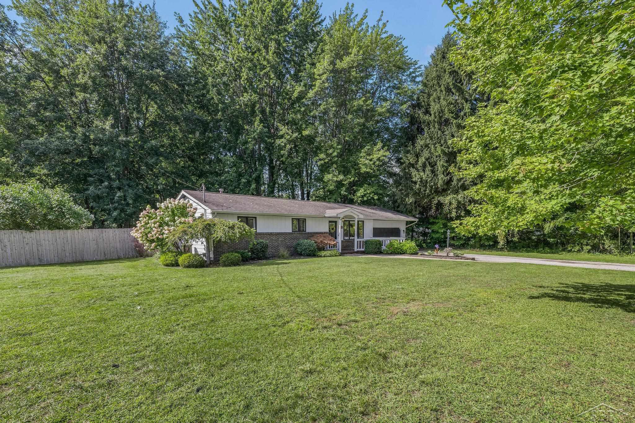 12701 Frost Road, Hemlock, MI 48626 — Photo 3