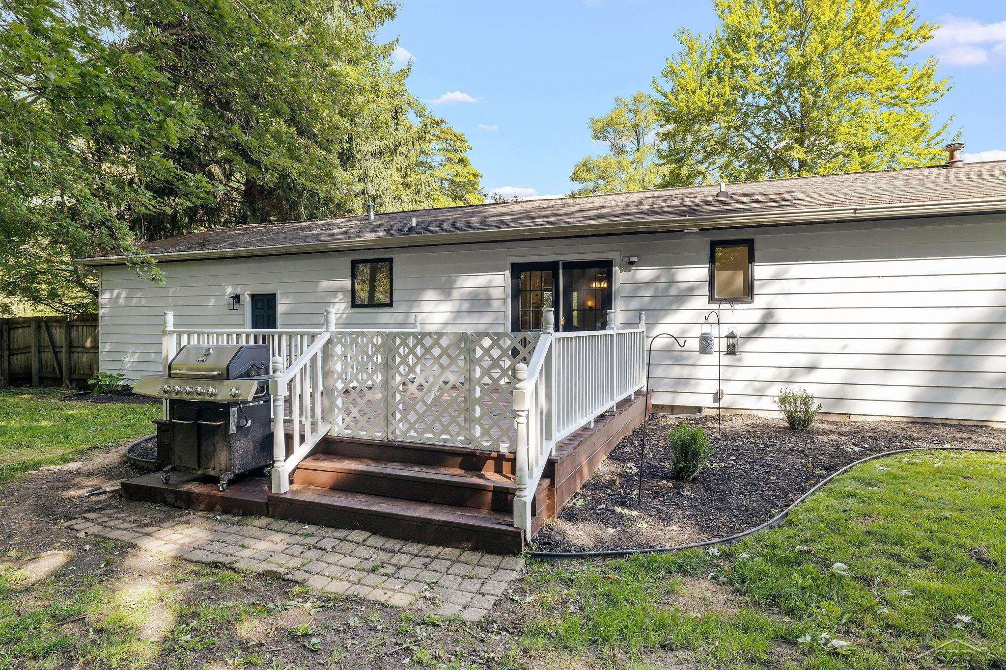12701 Frost Road, Hemlock, MI 48626 — Photo 10