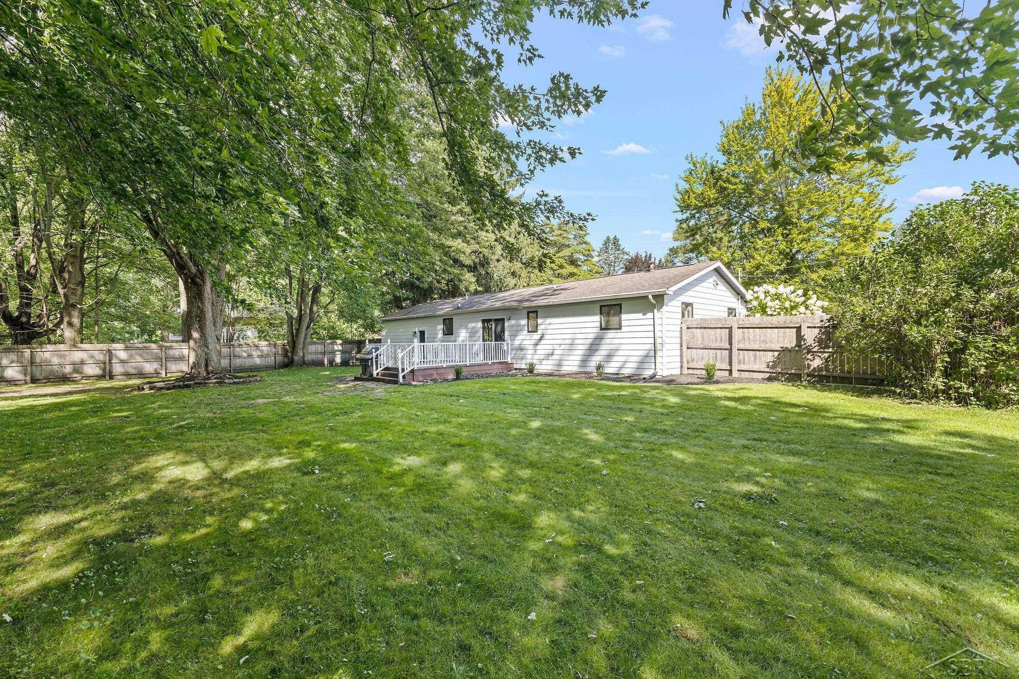 12701 Frost Road, Hemlock, MI 48626 — Photo 12