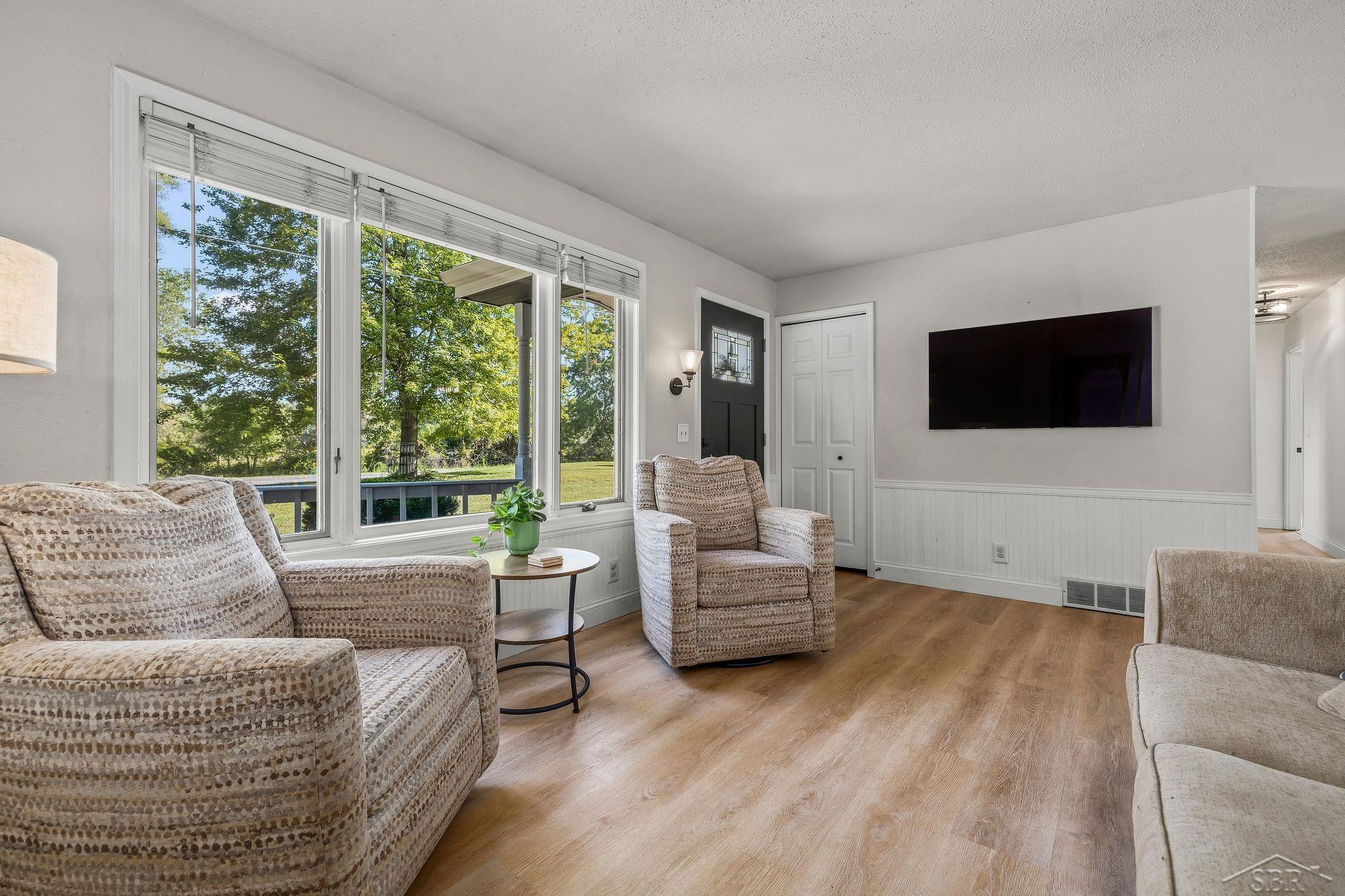 12701 Frost Road, Hemlock, MI 48626 — Photo 16