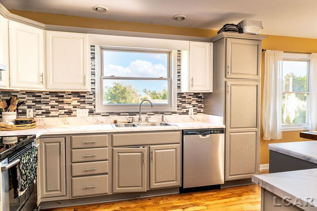 10440 Connemara Circle, Cement City, MI 49233 — Photo 9