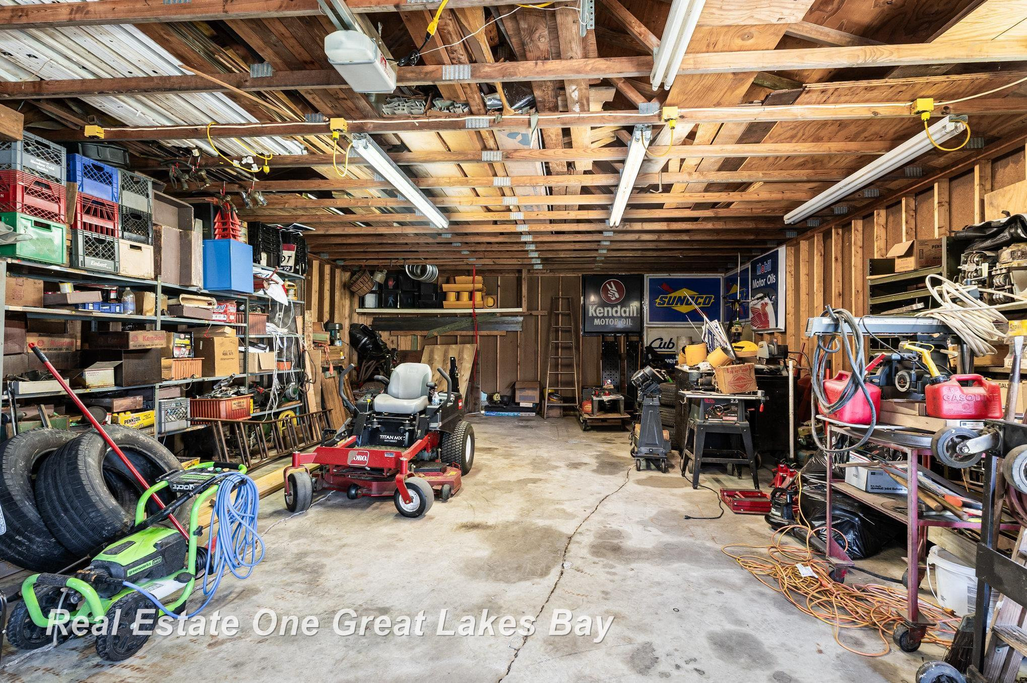 12586 S Gera Road, Birch Run, MI 48415 — Photo 25