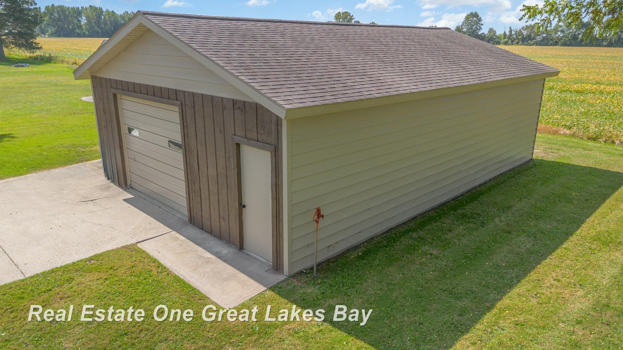 12586 S Gera Road, Birch Run, MI 48415 — Photo 28