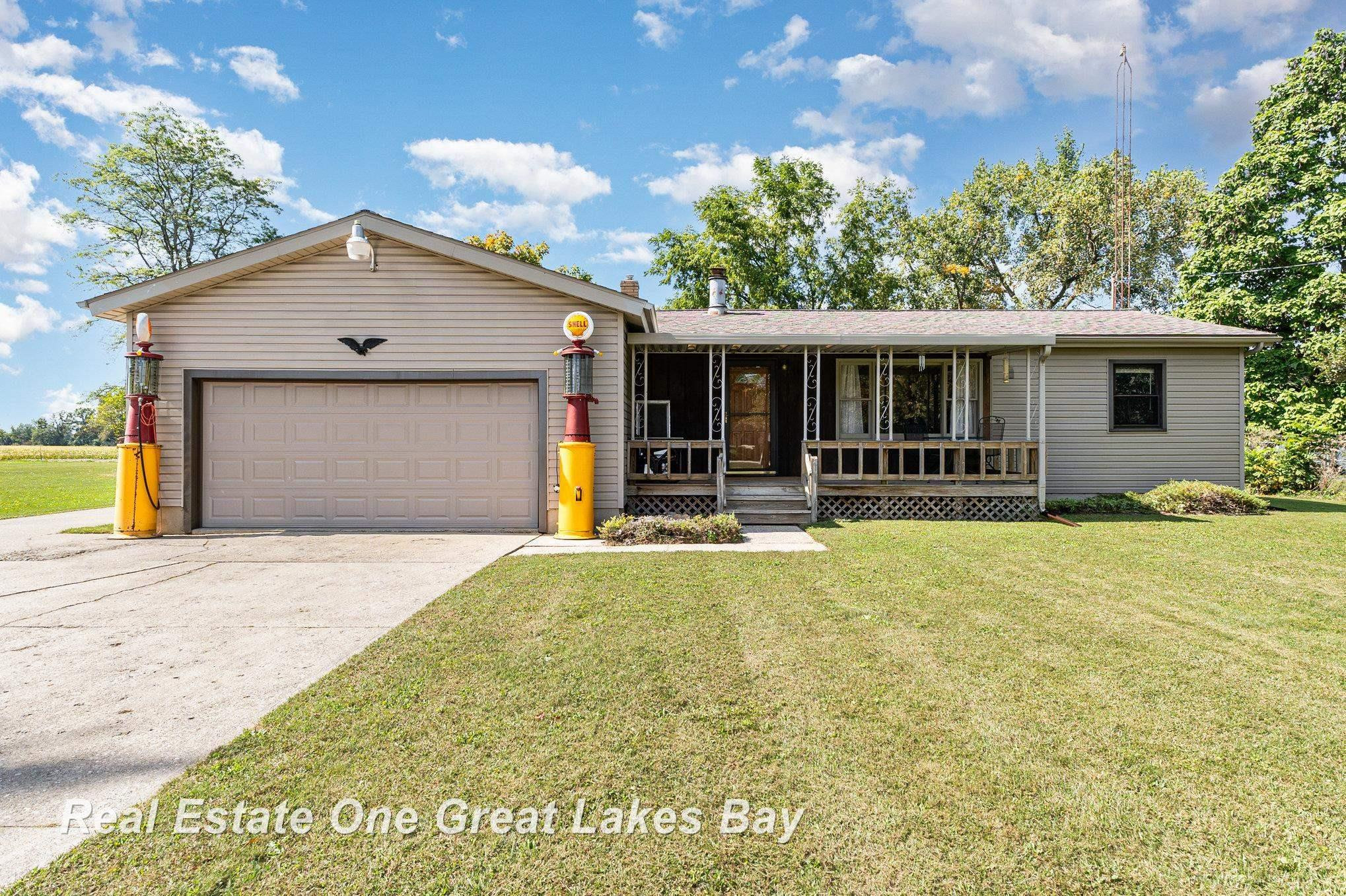 12586 S Gera Road, Birch Run, MI 48415 — front exterior