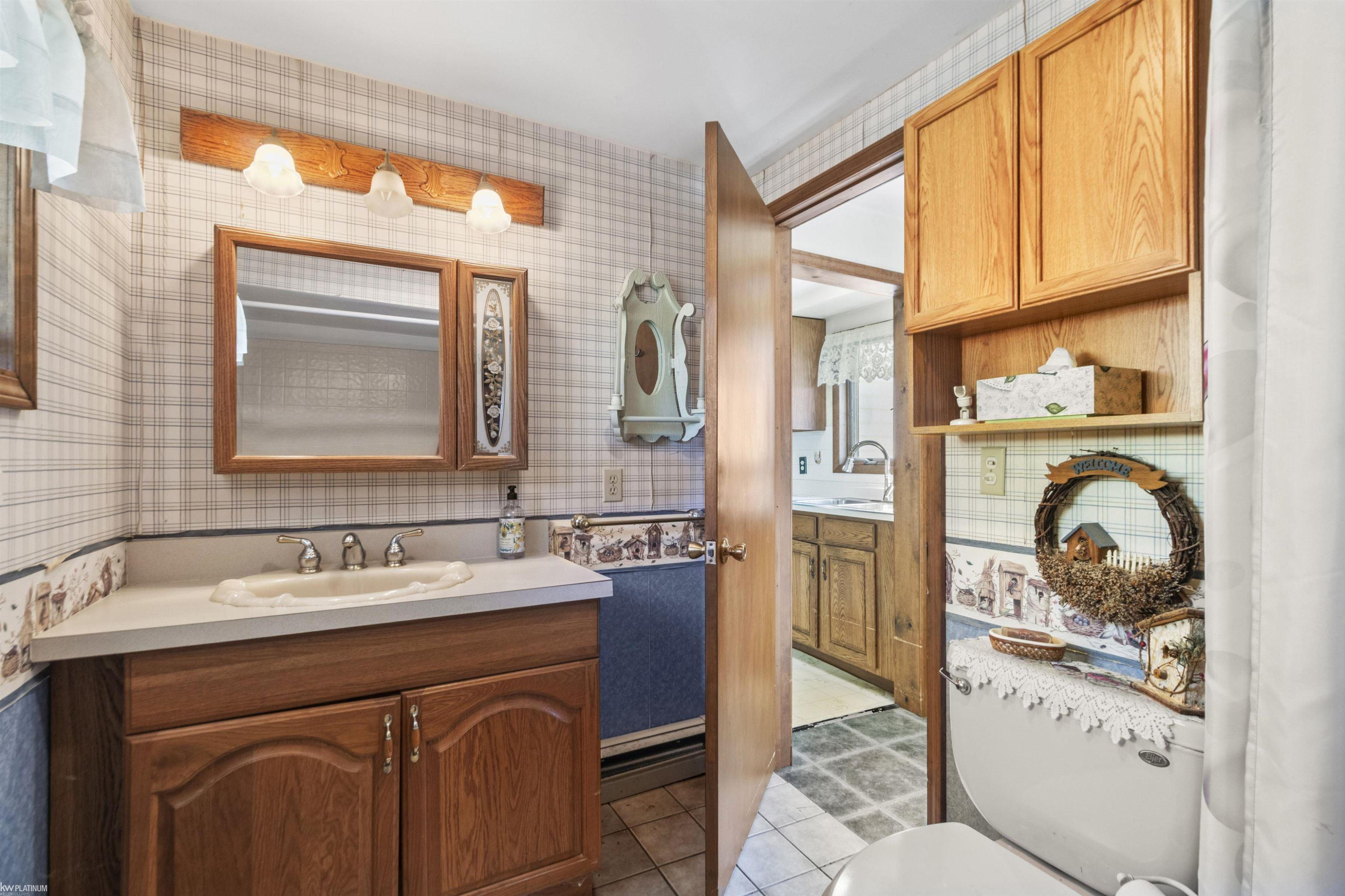 6757 Fargo Road, Avoca, MI 48006 — Photo 10