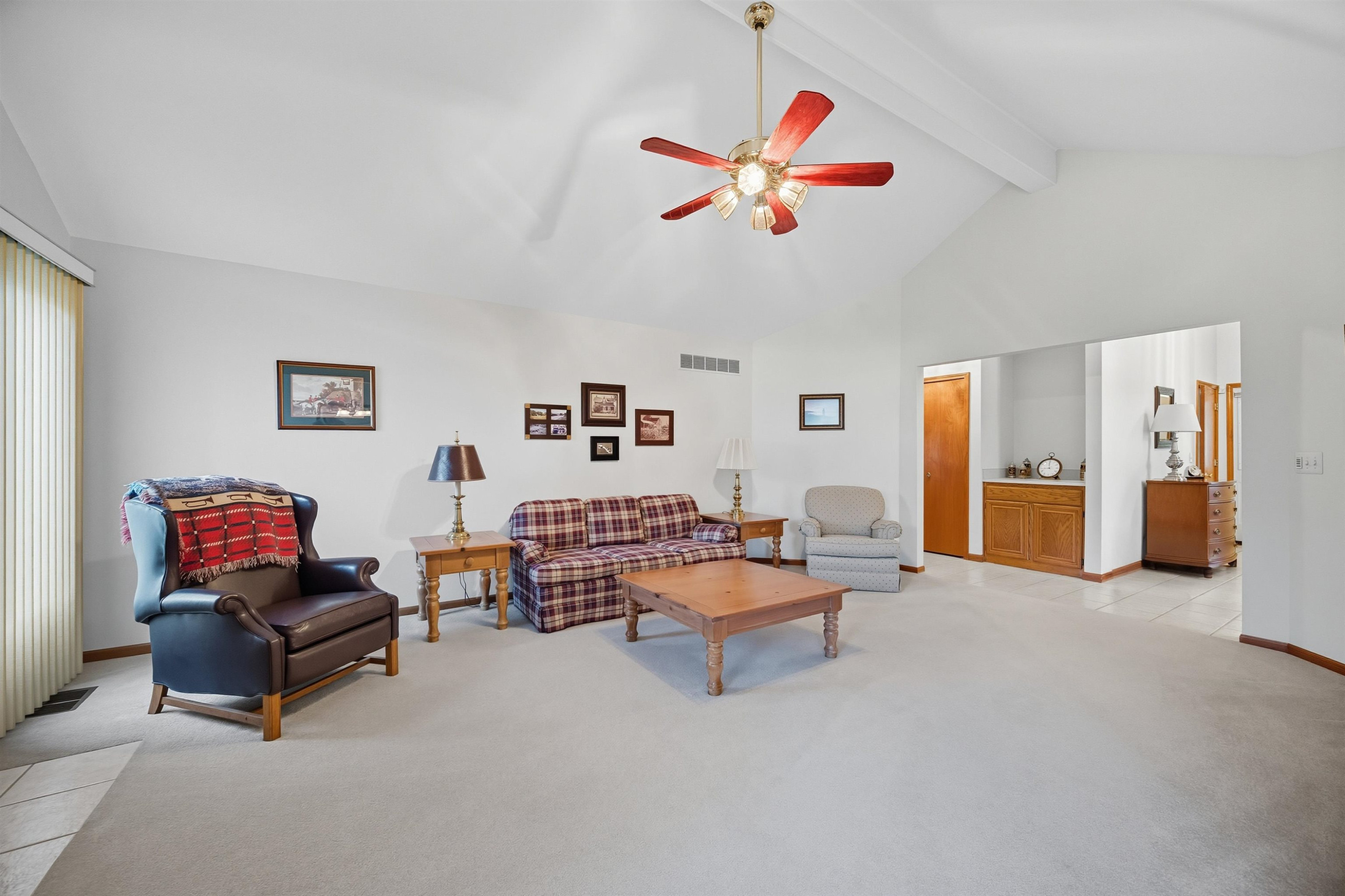 43472 Pointe Drive, Clinton, MI 48038 — Photo 8
