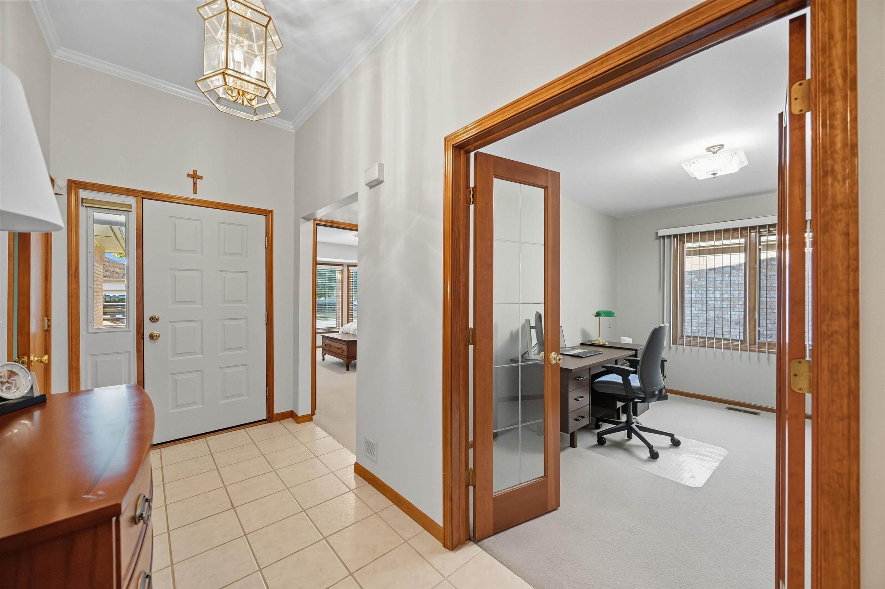 43472 Pointe Drive, Clinton, MI 48038 — Photo 15