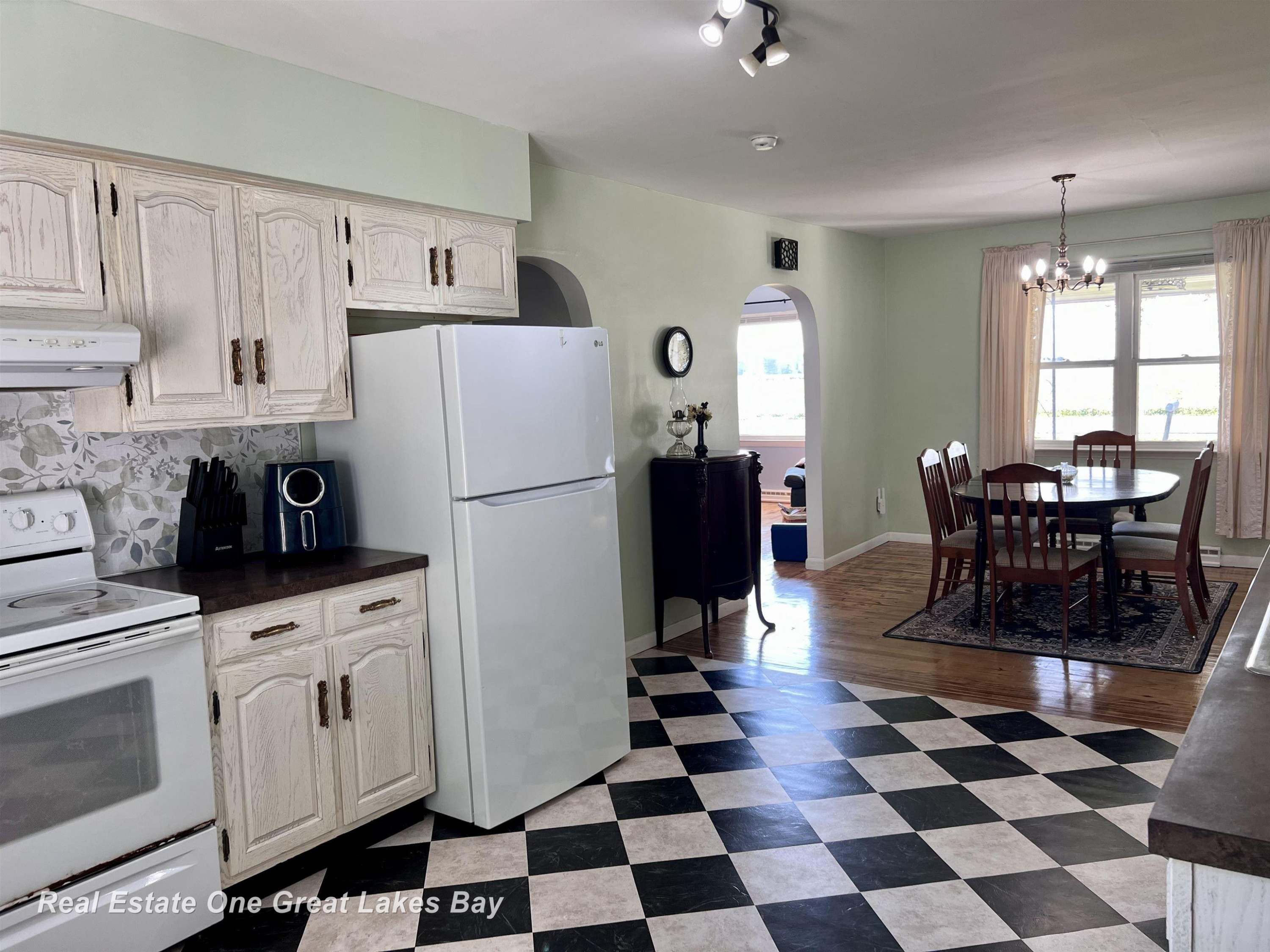 20220 Gratiot Road, Merrill, MI 48637 — Photo 9