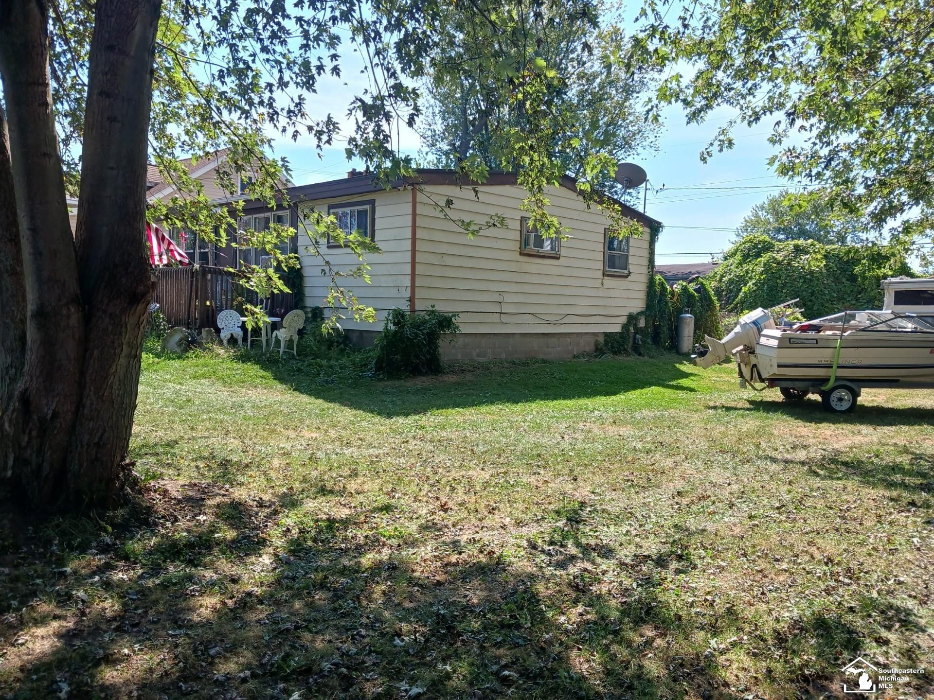 3376 Navarre Street, Monroe, MI 48162 — Photo 3