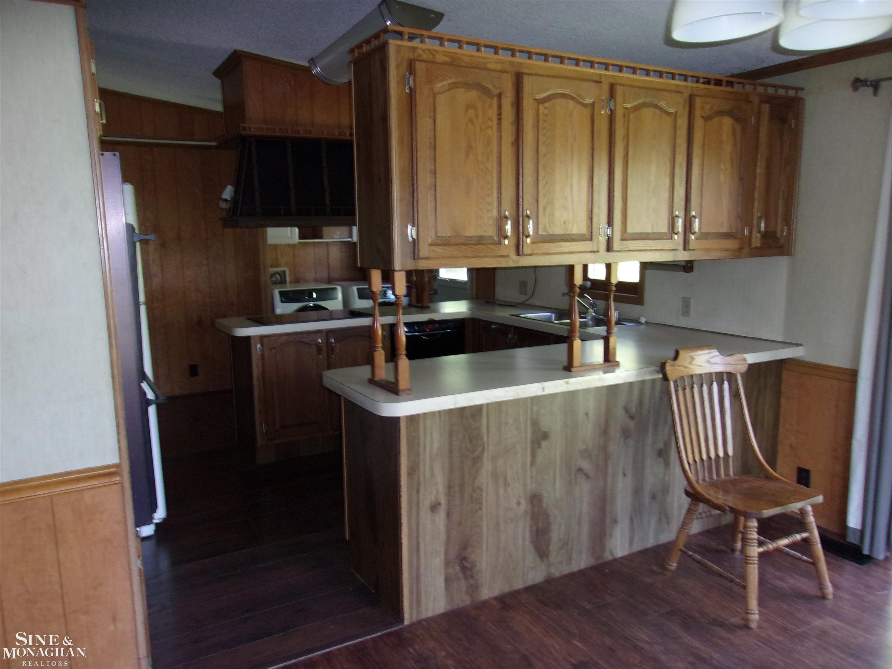 1575 Grandview Court, MI 48079 — Photo 18