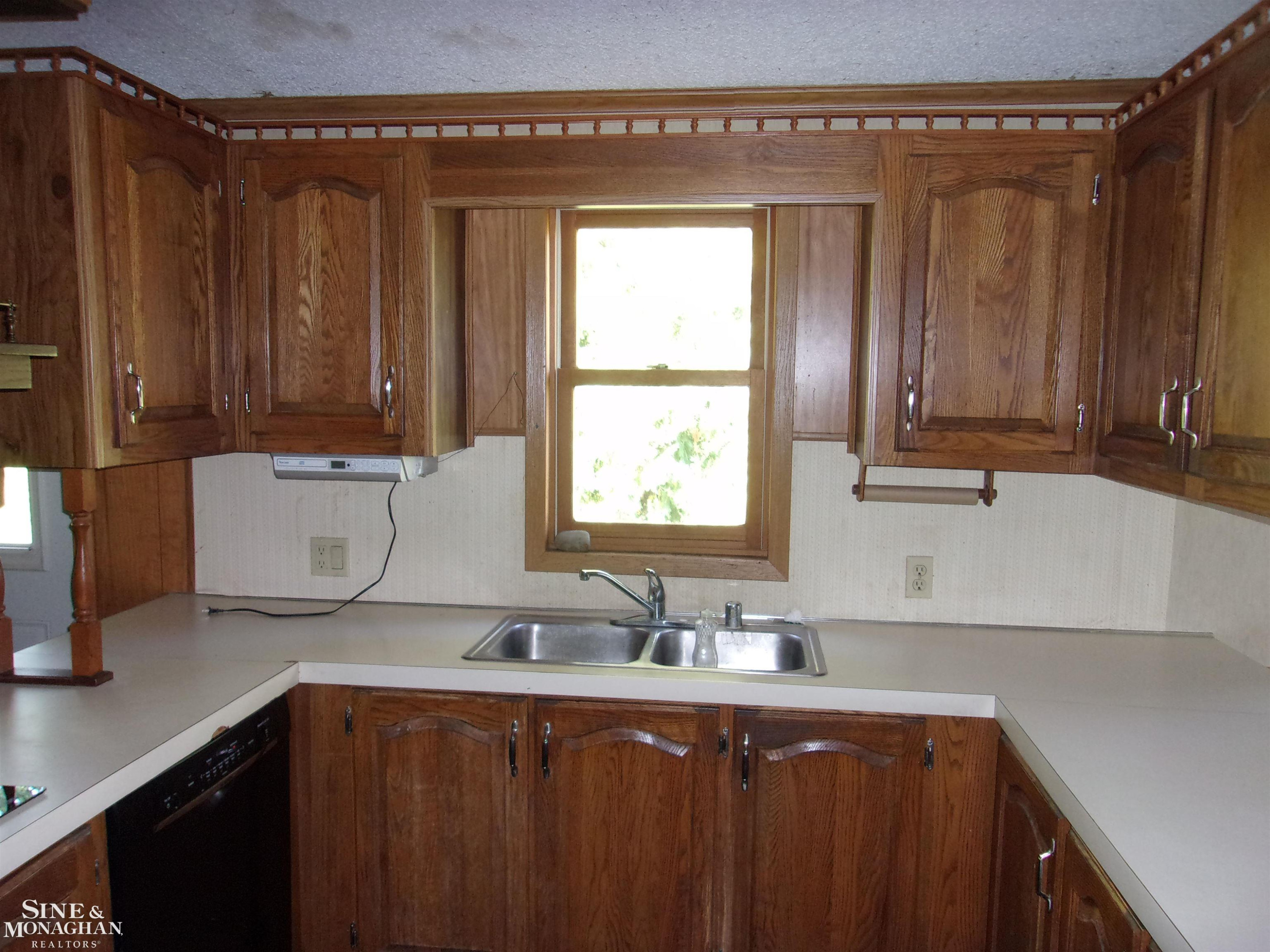 1575 Grandview Court, MI 48079 — Photo 20