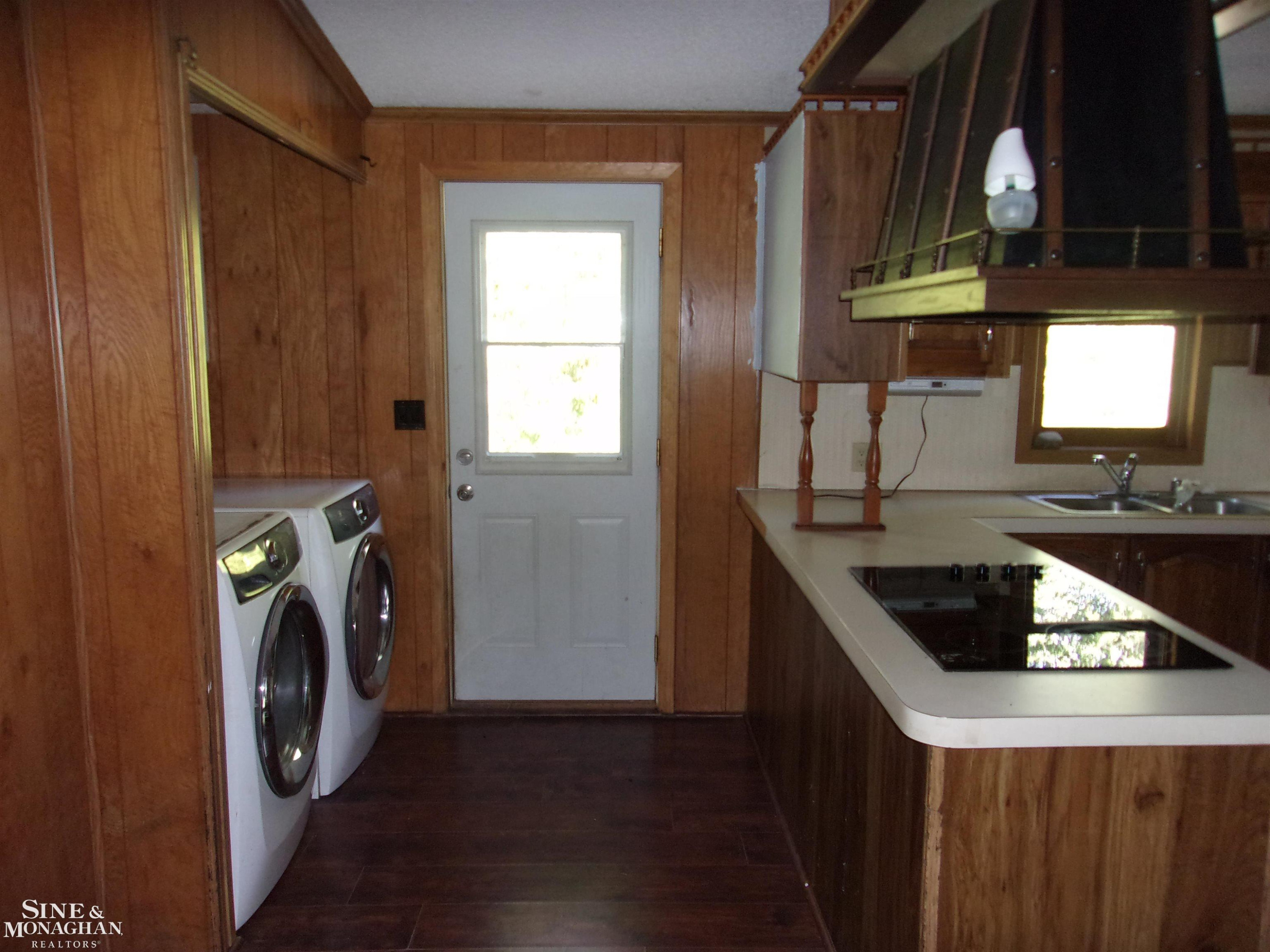 1575 Grandview Court, MI 48079 — Photo 24
