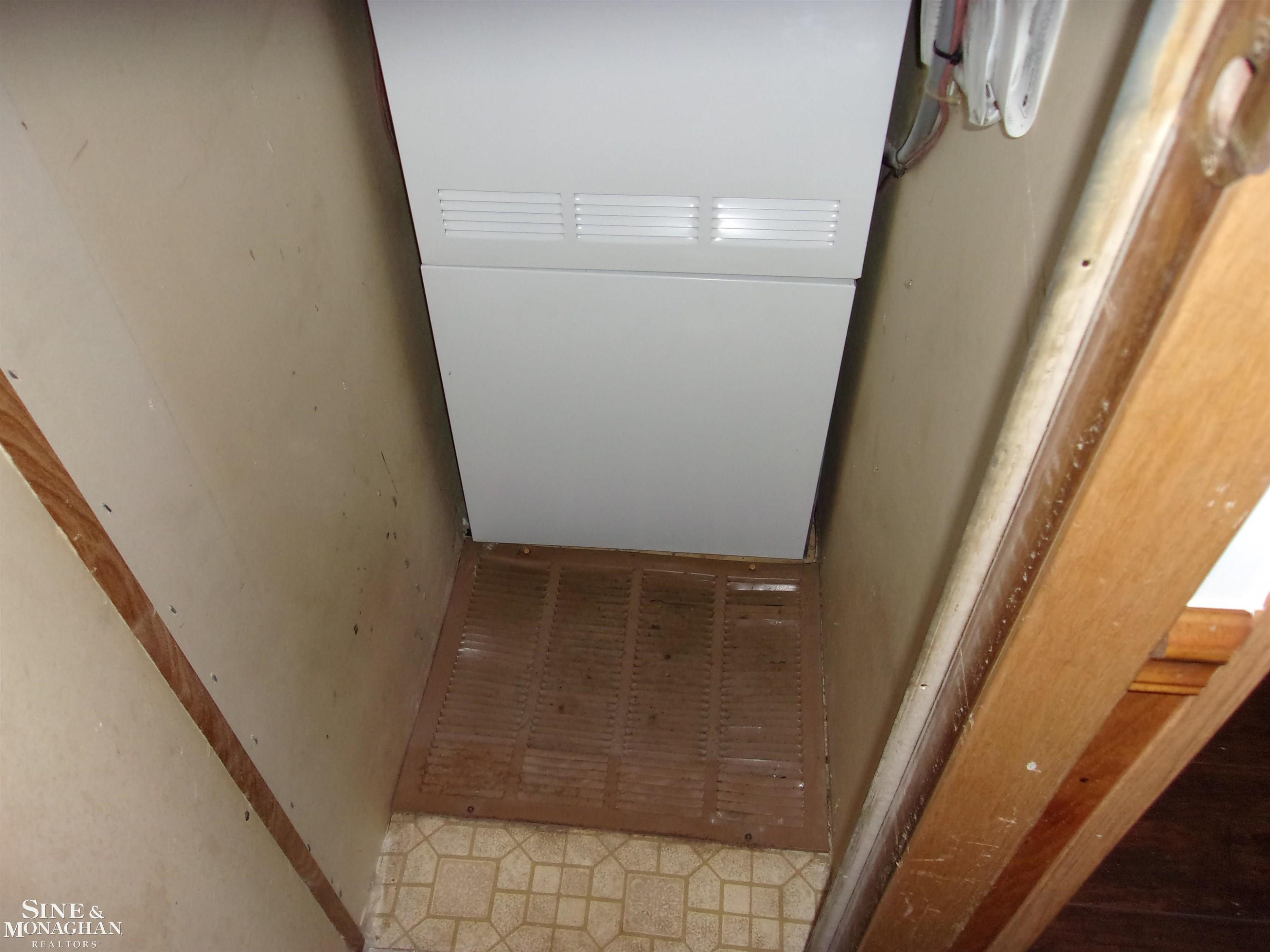 1575 Grandview Court, MI 48079 — Photo 26