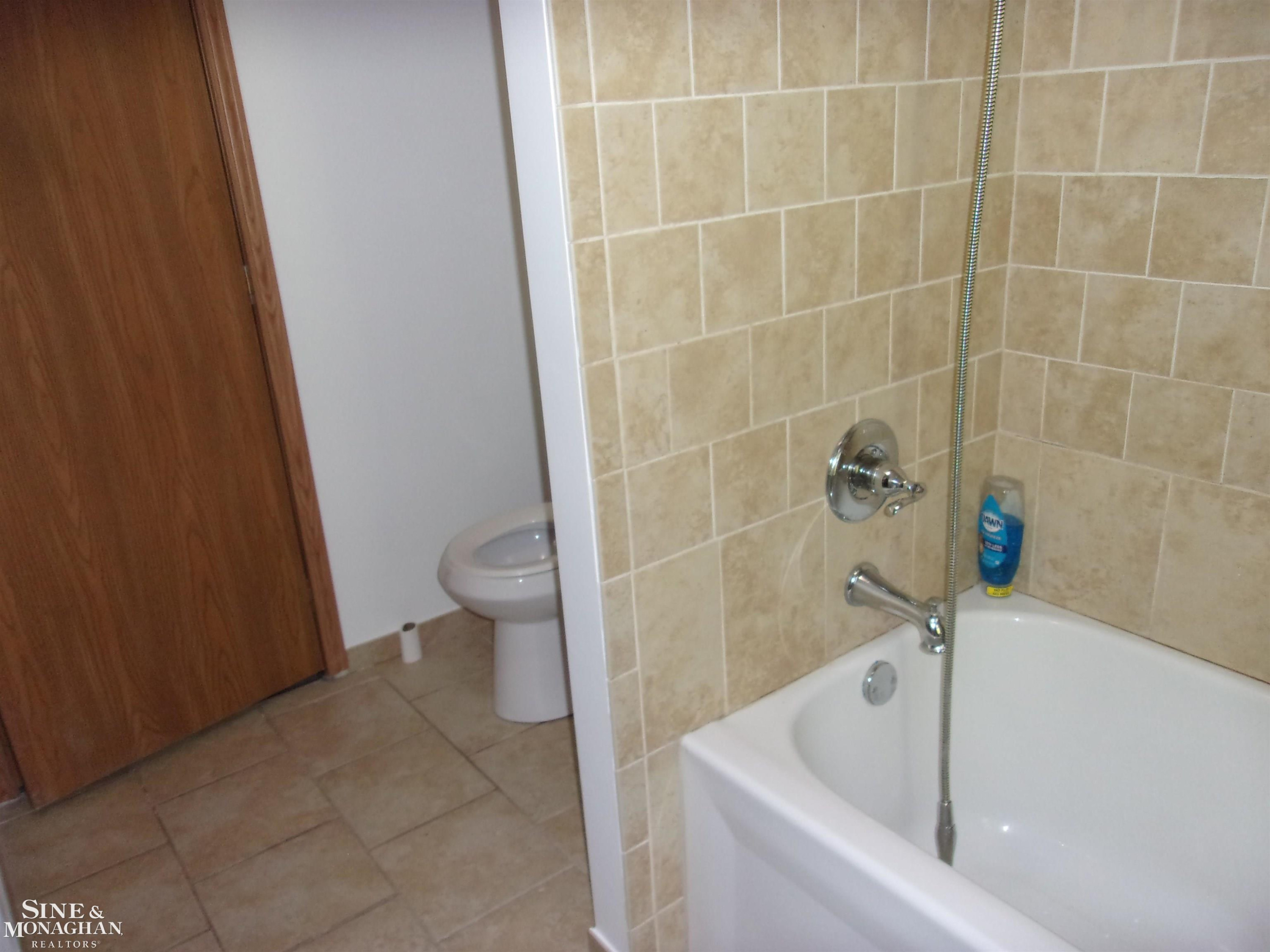 1575 Grandview Court, MI 48079 — Photo 31
