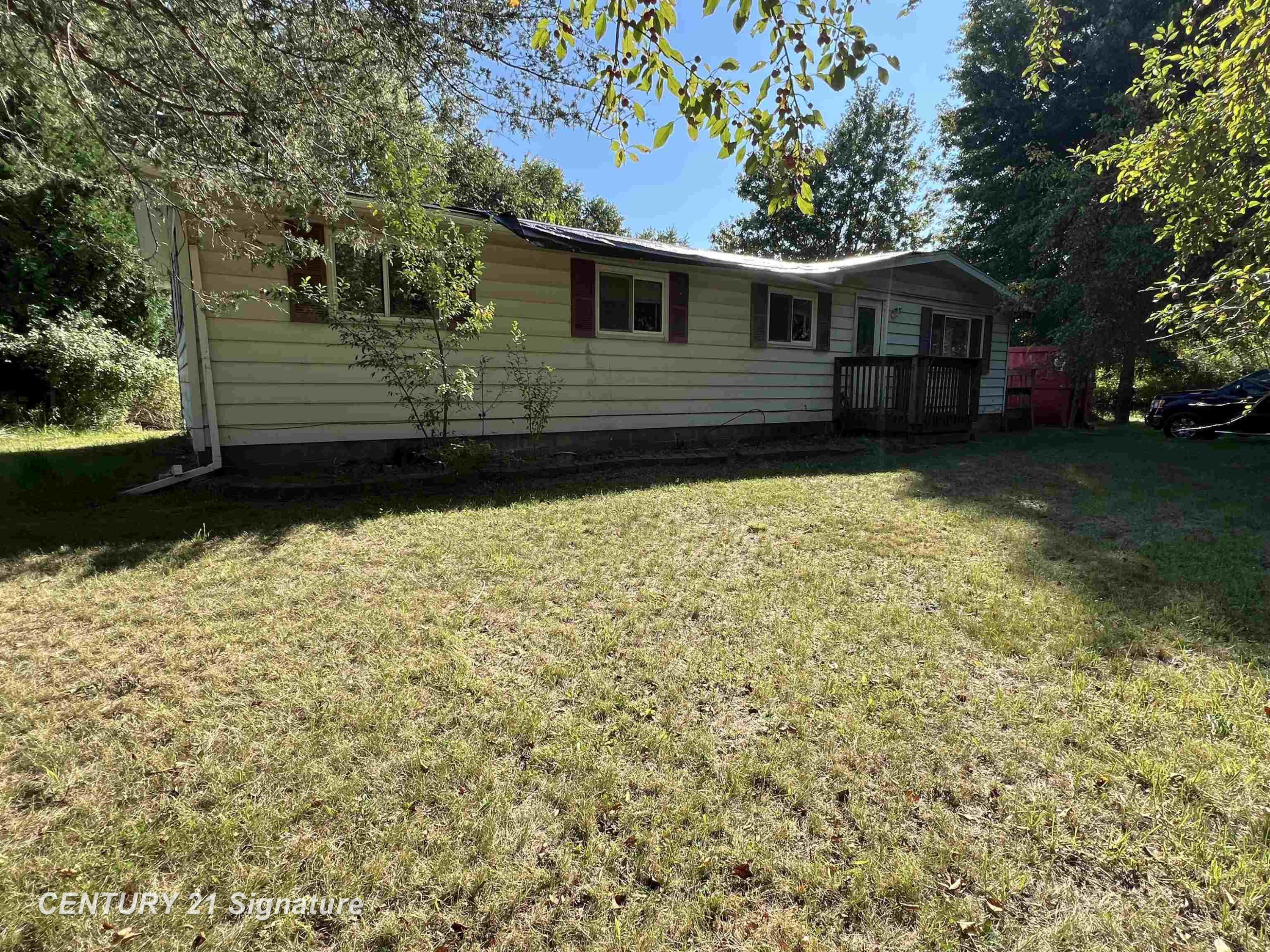 13869 Hanchett Road, Saint Charles, MI 48655 — front exterior