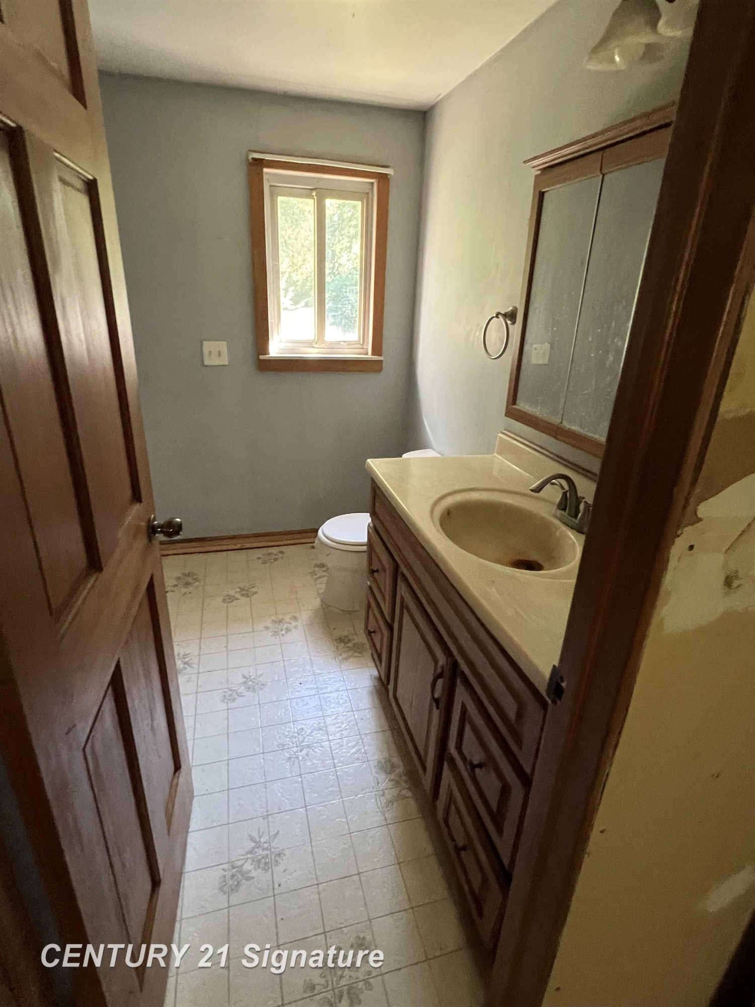 13869 Hanchett Road, Saint Charles, MI 48655 — Photo 10