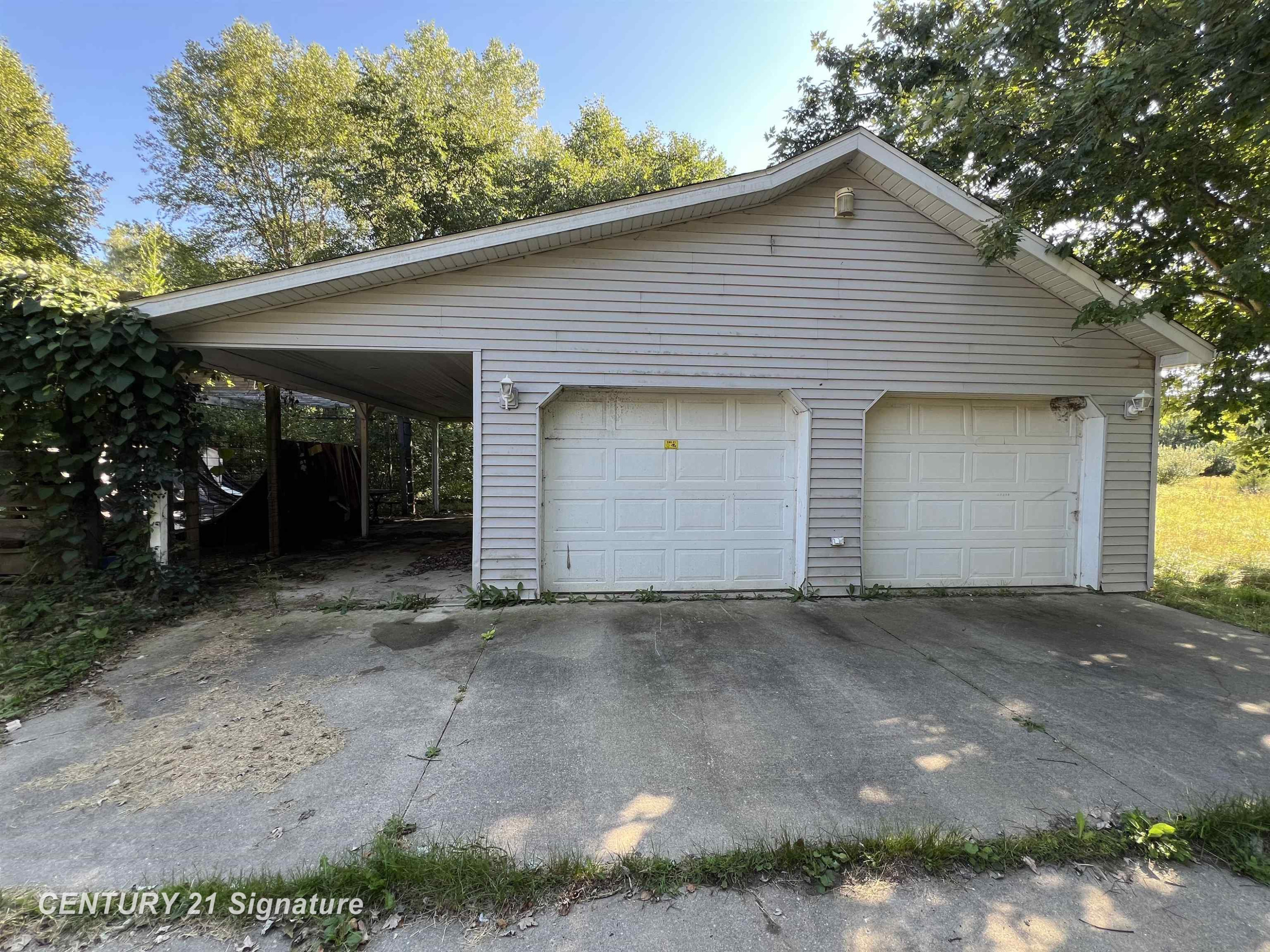 13869 Hanchett Road, Saint Charles, MI 48655 — Photo 13