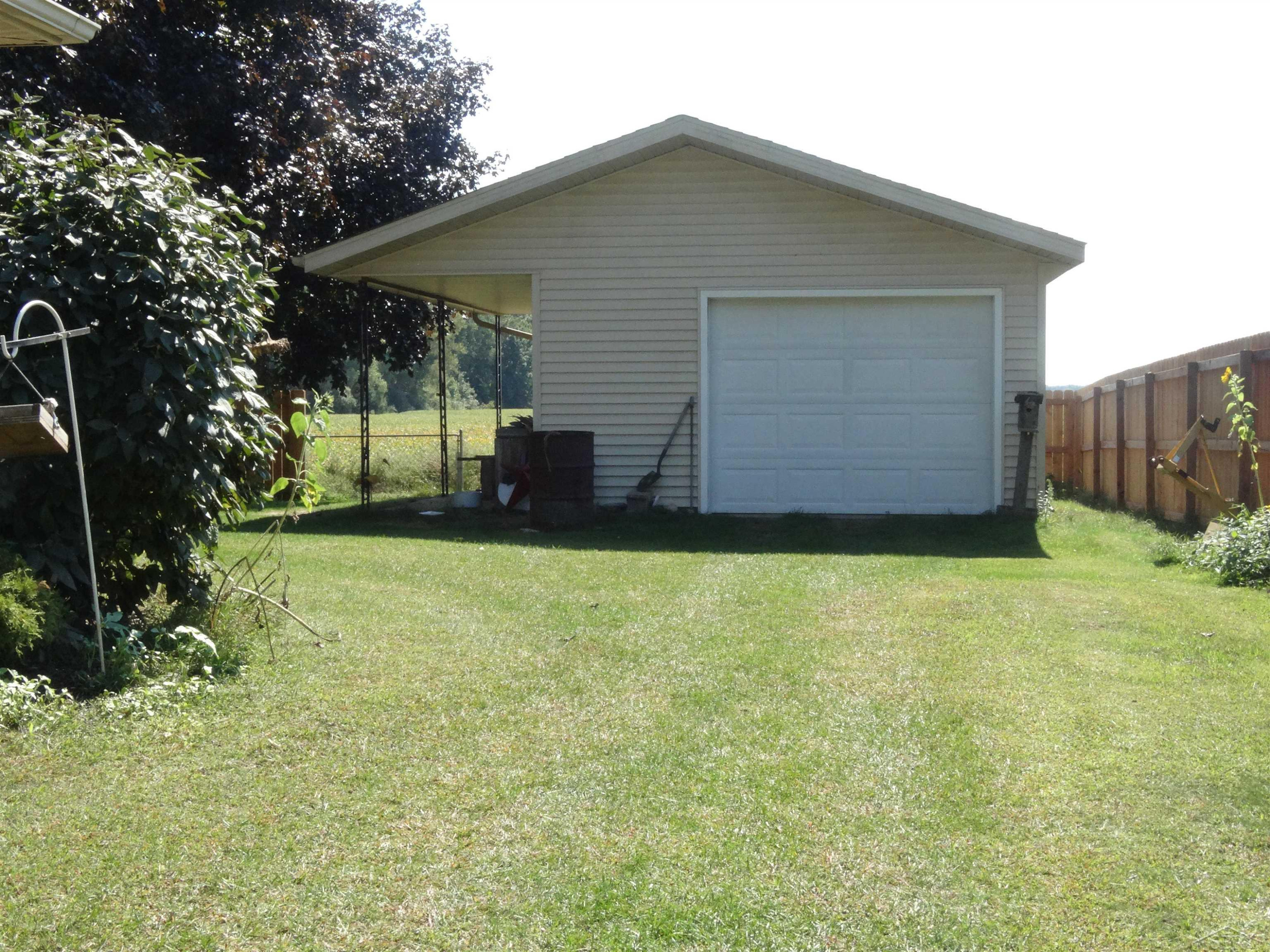 10730 Birch Run Road, Birch Run, MI 48415 — Photo 5