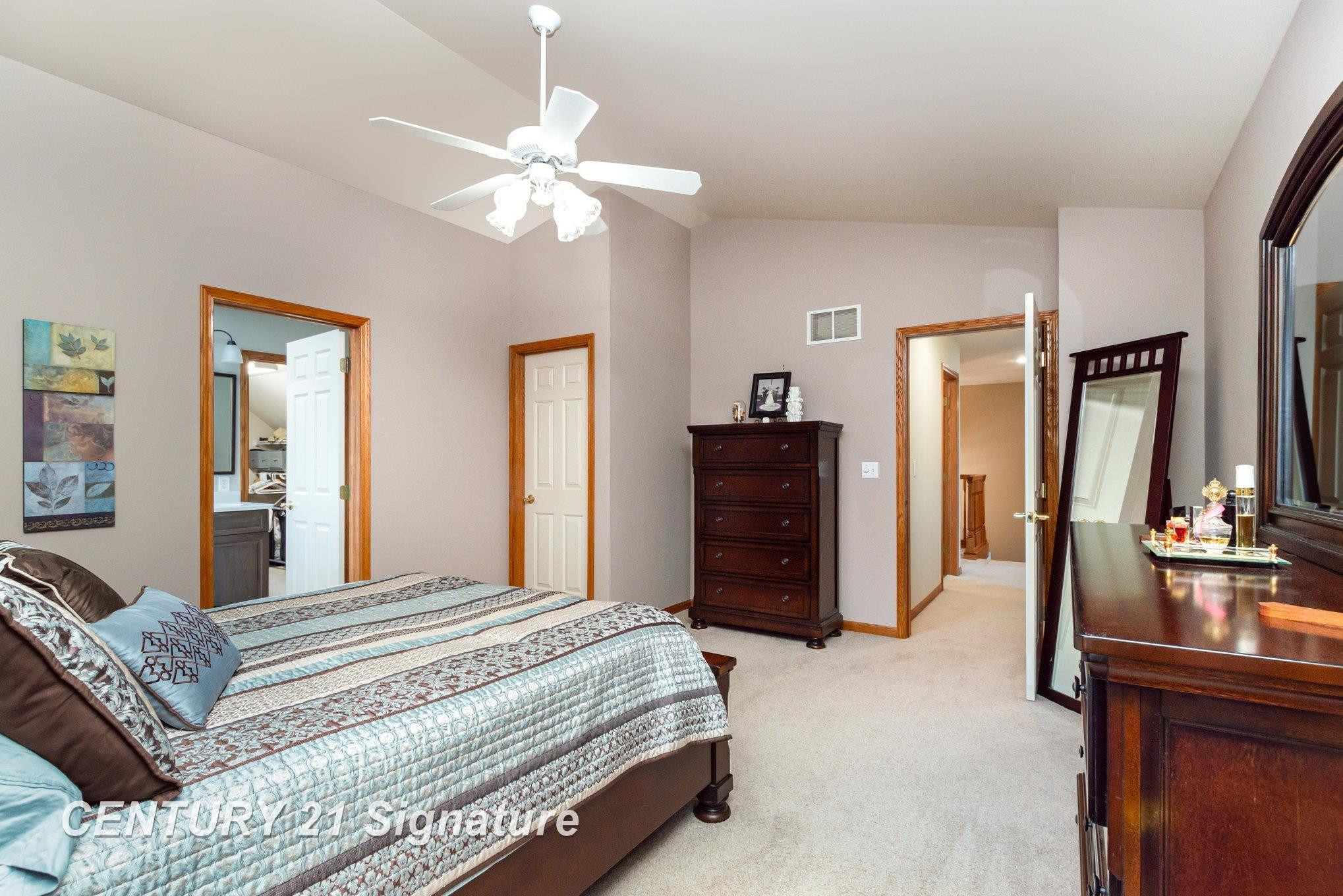 7724 Hillbridge Drive, Freeland, MI 48623 — Photo 22