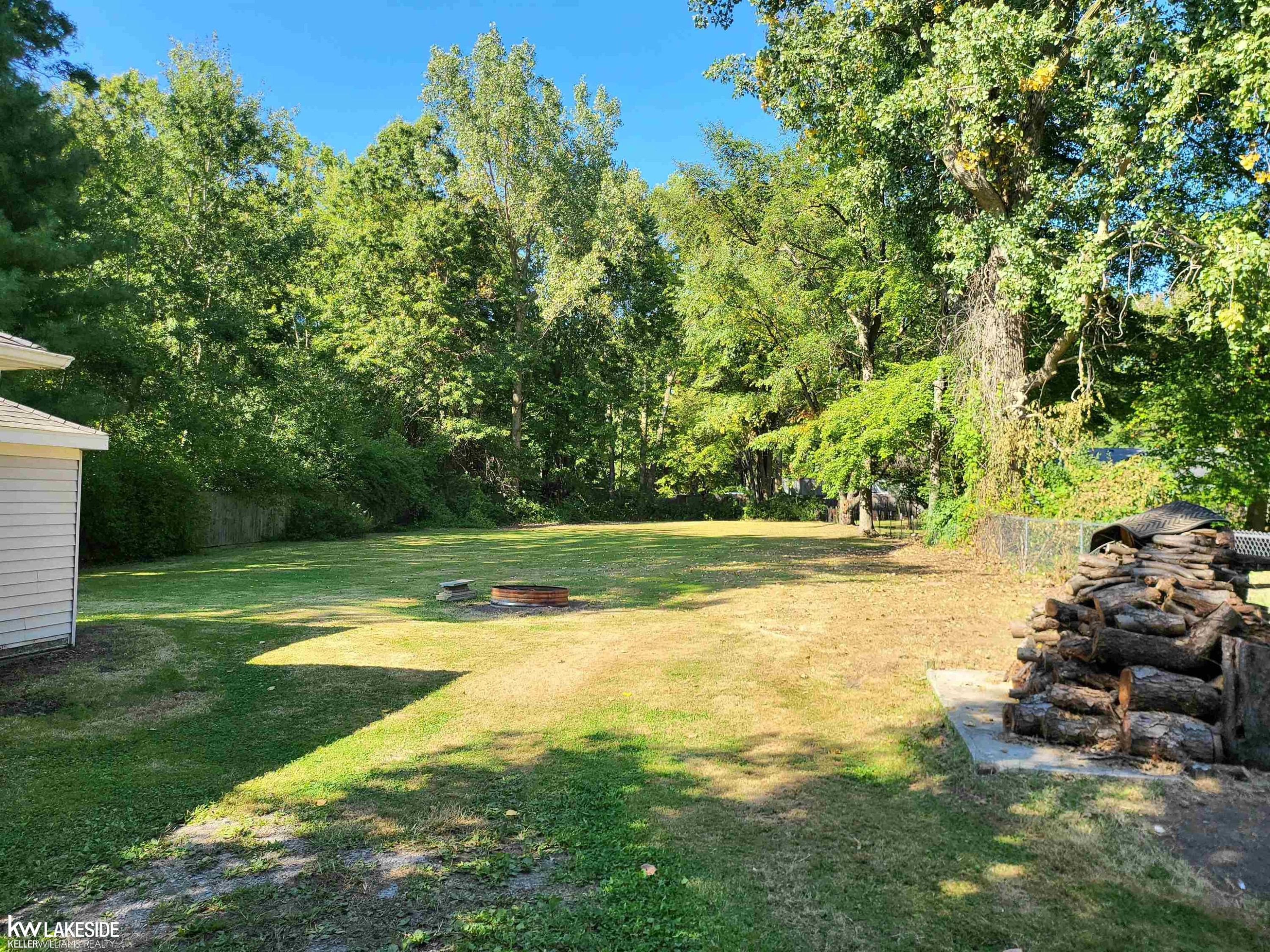 2866 Fruit Street, Algonac, MI 48001 — Photo 9